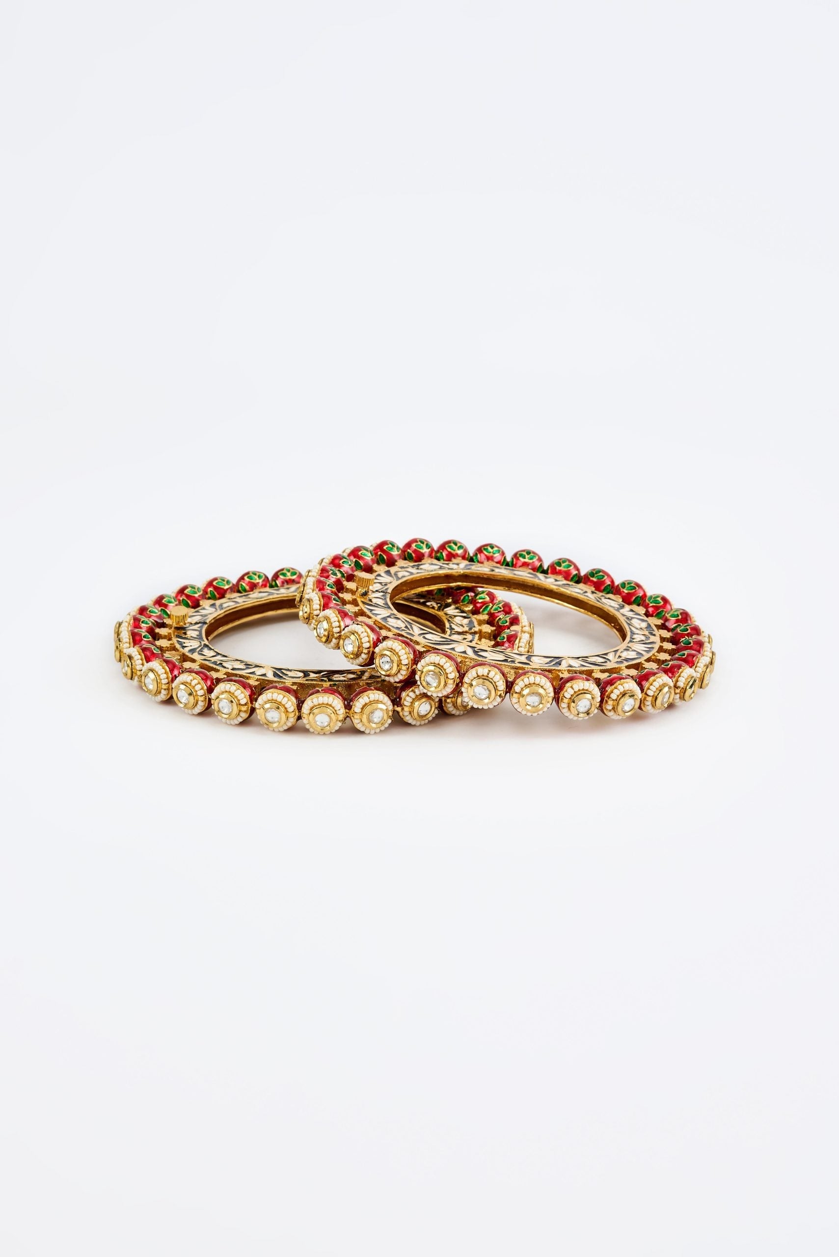 vivinia BY VIDHI MEHRA Saadgi Gold Plated Red Womens Kundan, Polki Pair of Bangles (2.4,2.6)