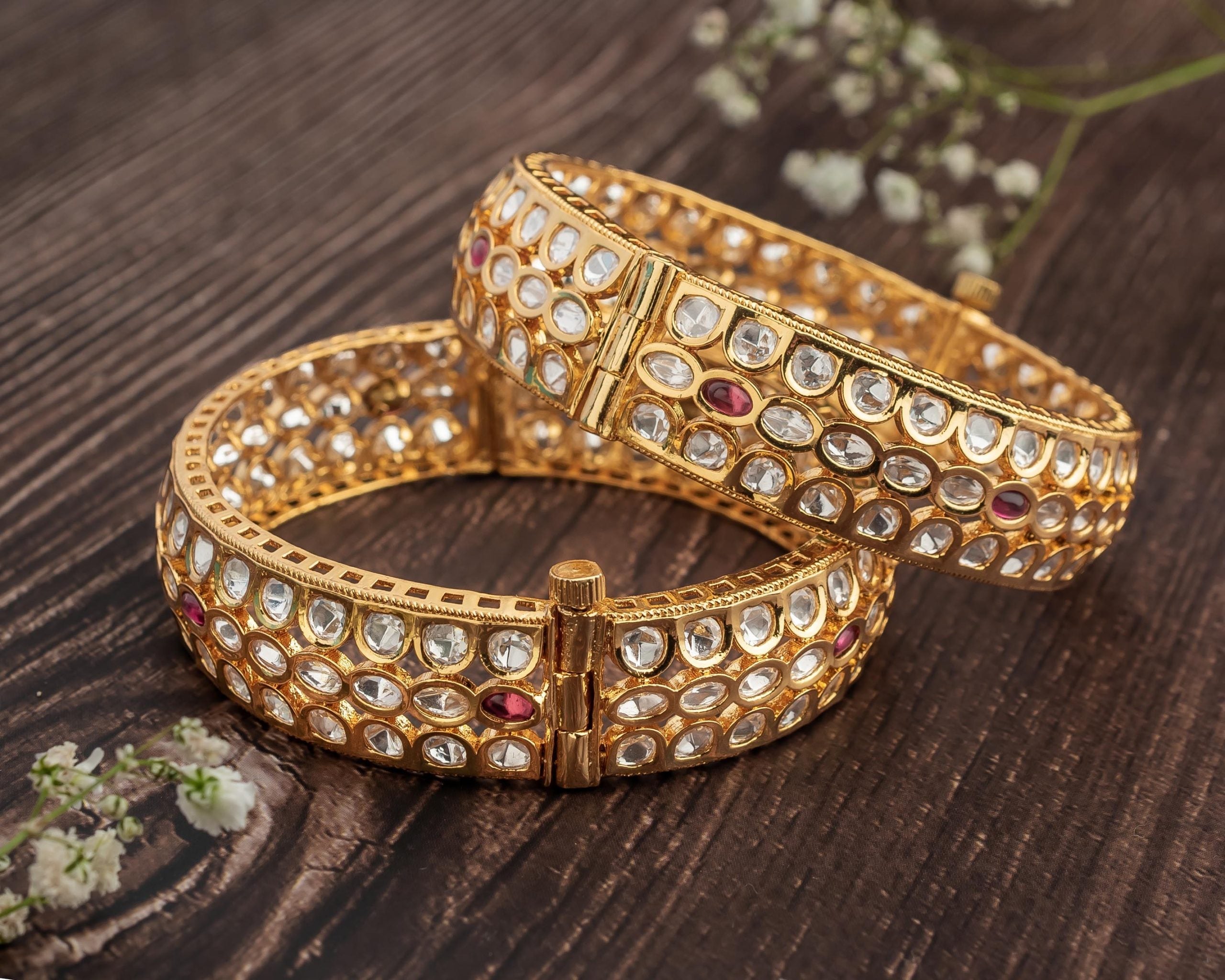 vivinia BY VIDHI MEHRA Ismarrah 2.0 Gold Plated Kundan/Polki Bangles ( Set of 2 )