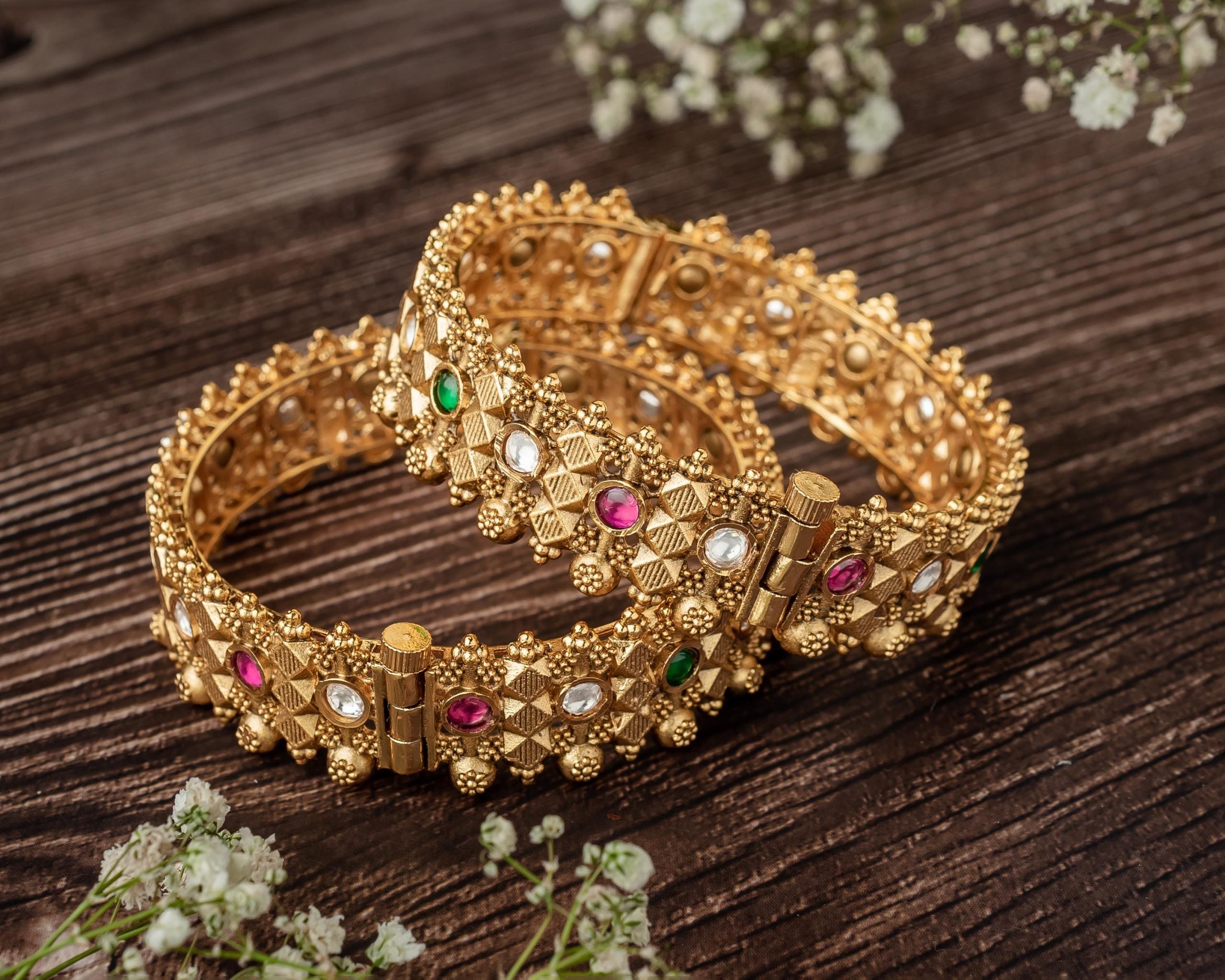 vivinia BY VIDHI MEHRA Ismarrah 2.0 Gold Plated Temple Bangles ( Set of 2 )