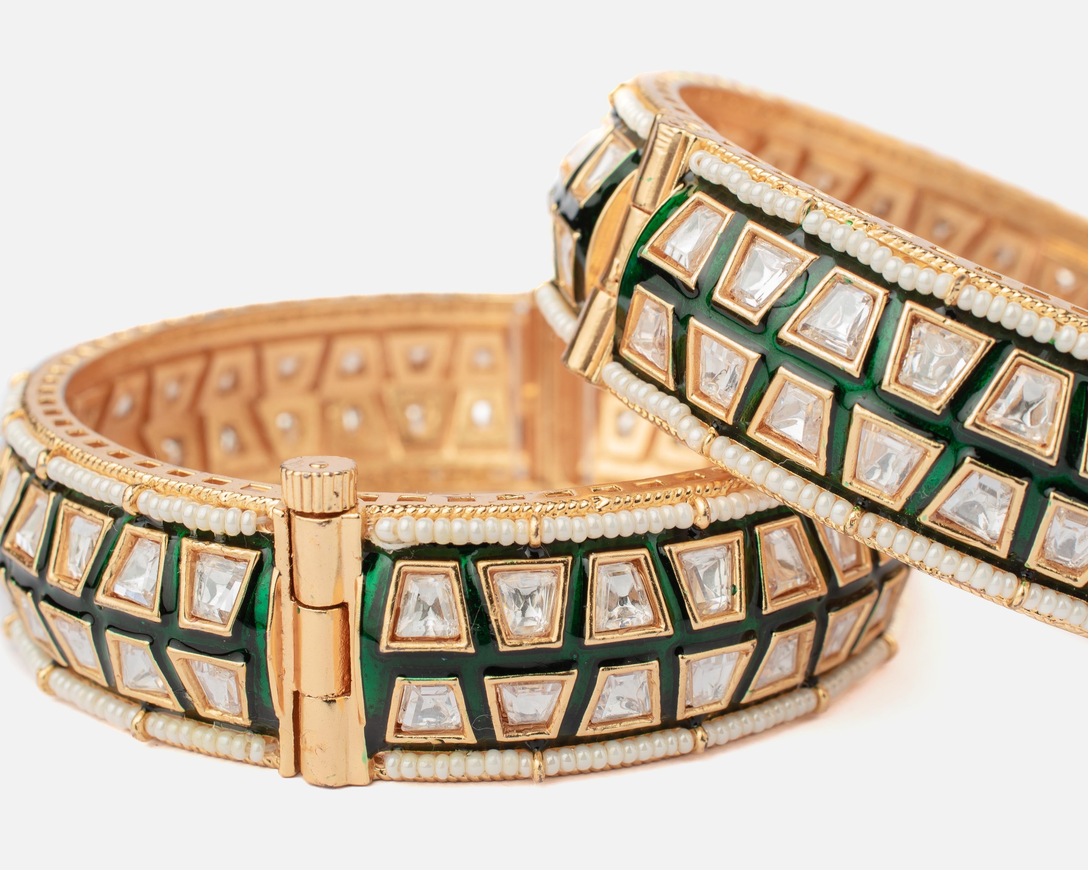 vivinia BY VIDHI MEHRA Ismarrah 2.0 Gold Plated Kundan/Polki Bangles ( Set of 2 )