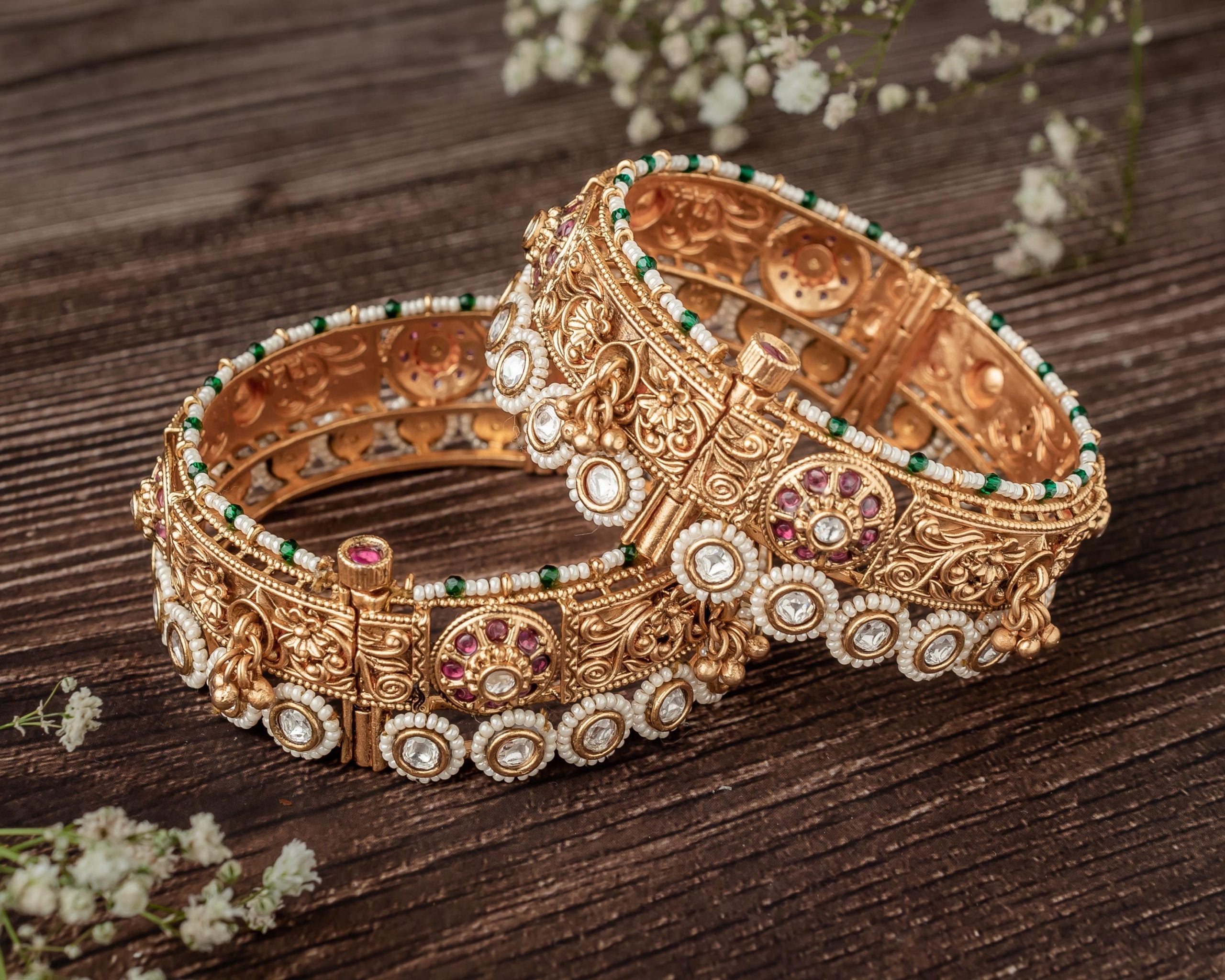 vivinia BY VIDHI MEHRA Ismarrah 2.0 Gold Plated Temple Bangles ( Set of 2 )