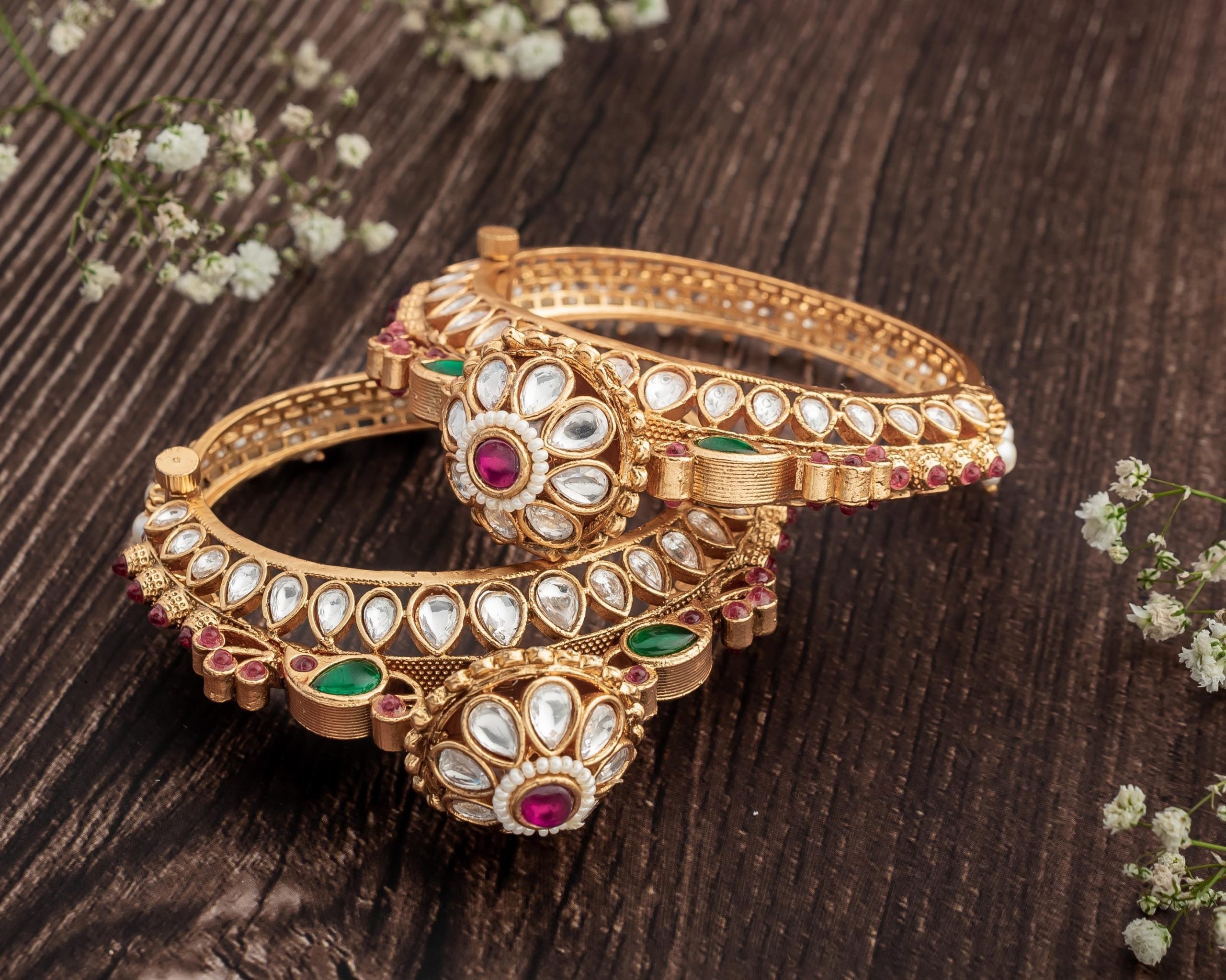 vivinia BY VIDHI MEHRA Ismarrah 2.0 Gold Plated Kundan/Polki Bangles ( Set of 2 )