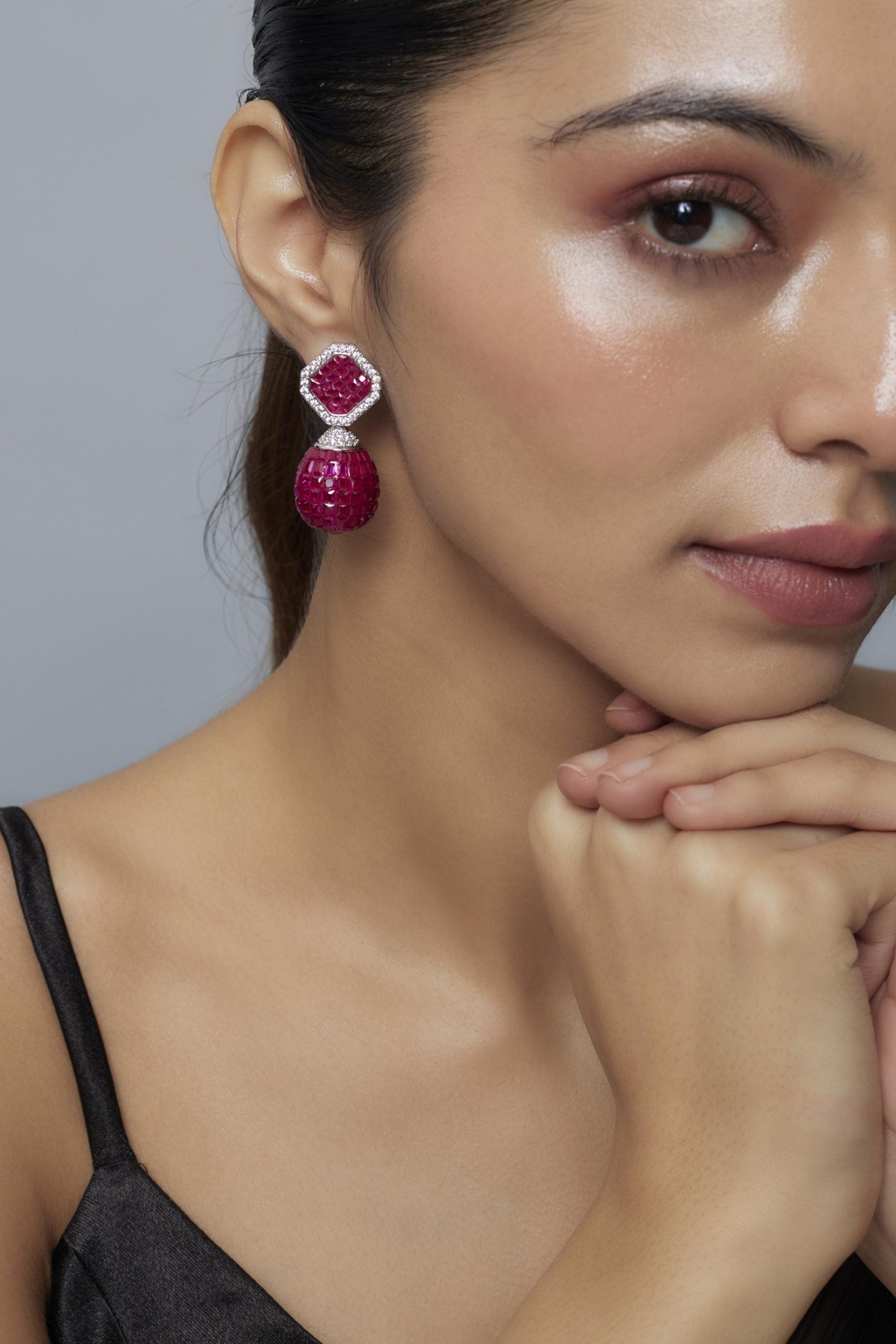 vivinia BY VIDHI MEHRA Zia Silver Plated Pink Womens Zircon Pair of Dangler Earrings (Freesize)