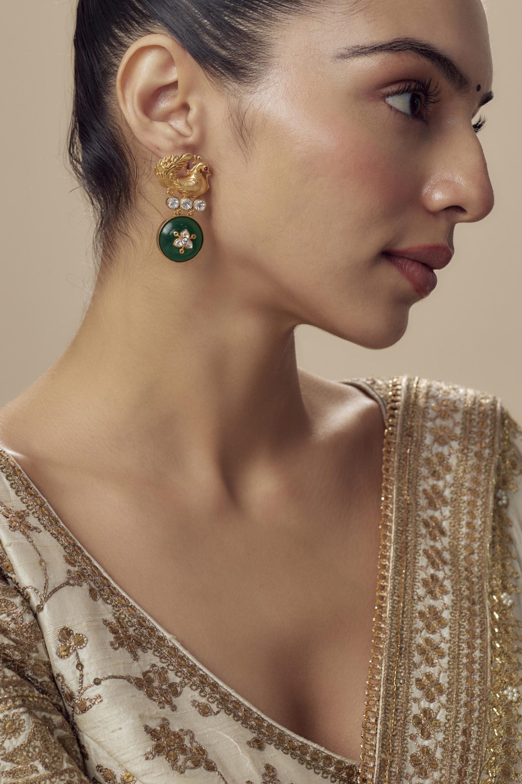 vivinia BY VIDHI MEHRA Burgandi Gold Plated Green Womens Kundan, Polki Pair of Dangler Earrings (Freesize)