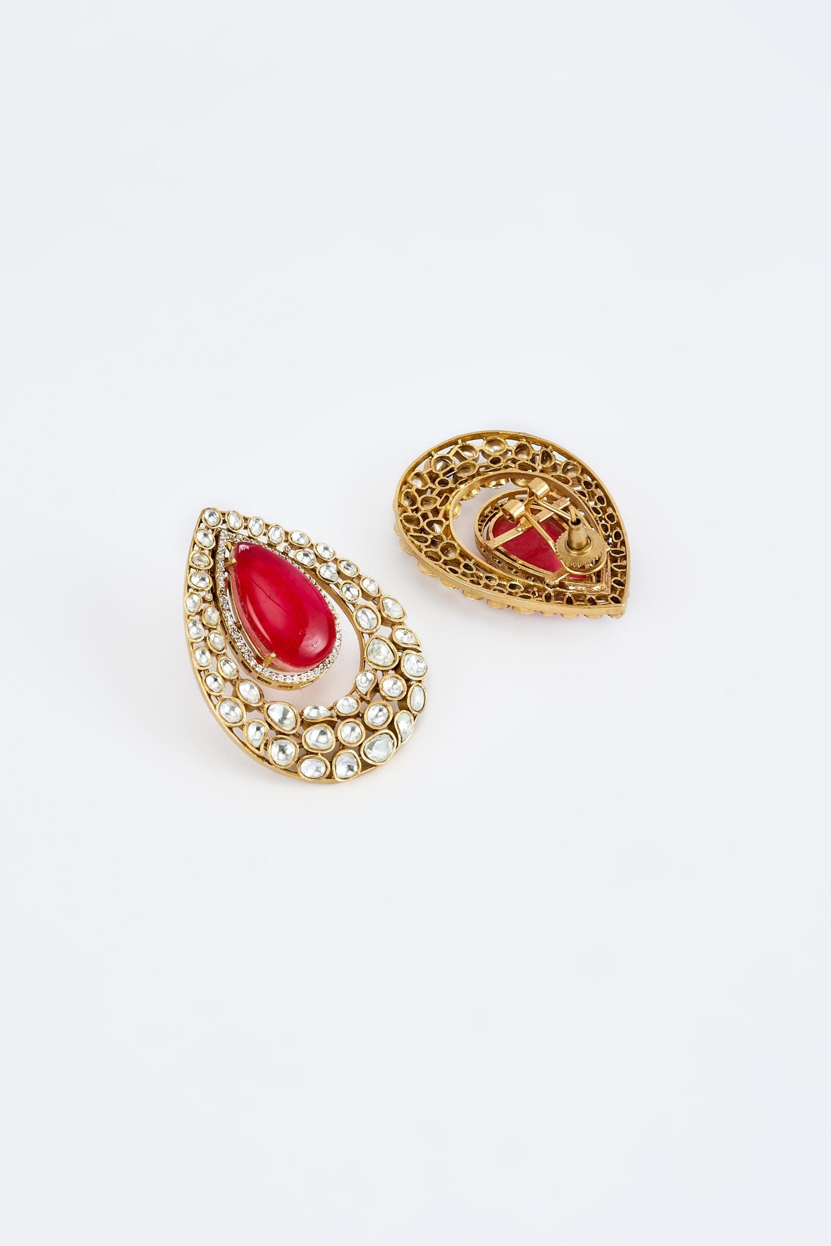 vivinia BY VIDHI MEHRA Antara Gold Plated Red Womens Kundan, Polki Pair of Stud Earrings (Freesize)