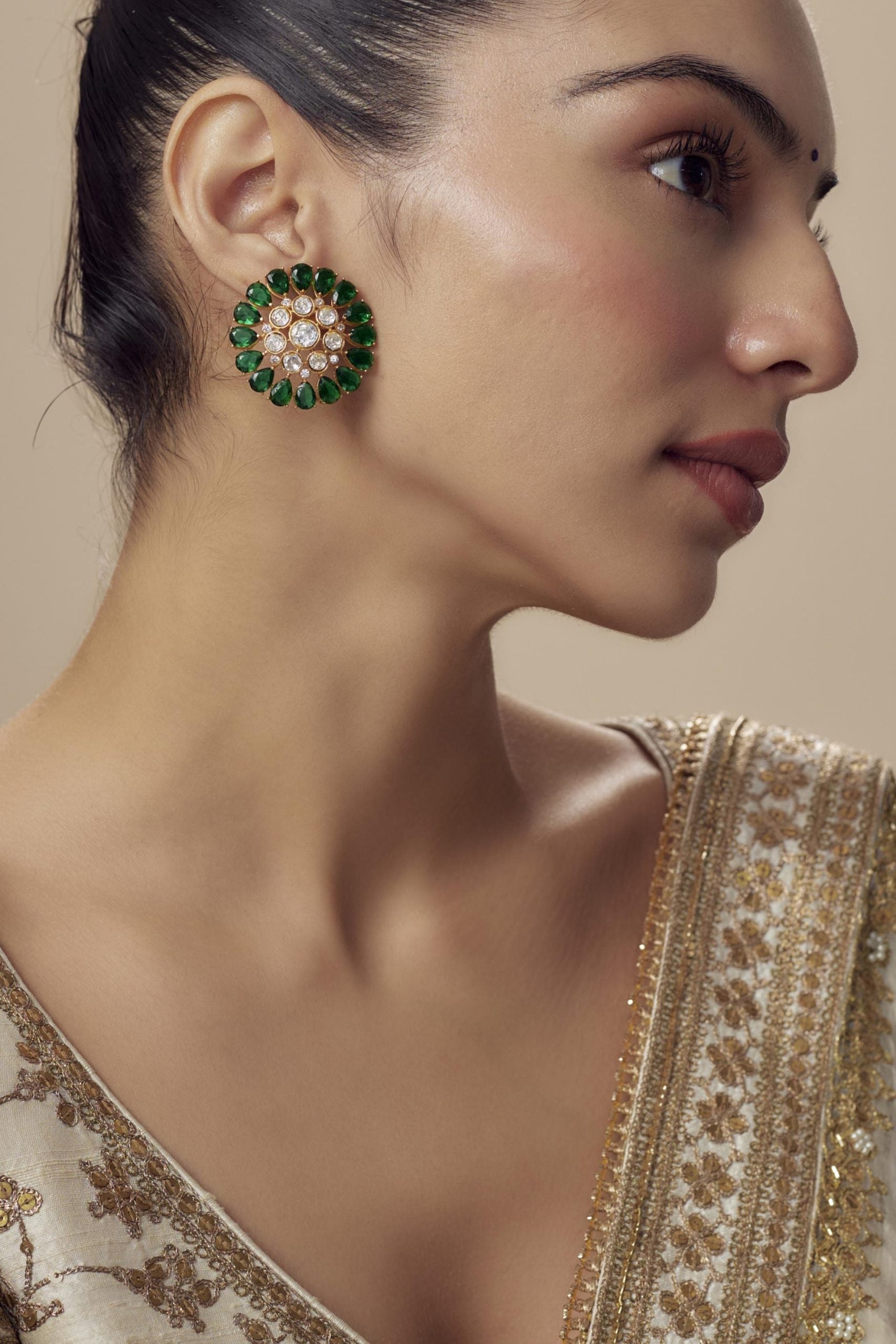 vivinia BY VIDHI MEHRA Florence Gold Plated Green Womens Kundan, Polki Pair of Stud Earrings (Freesize)