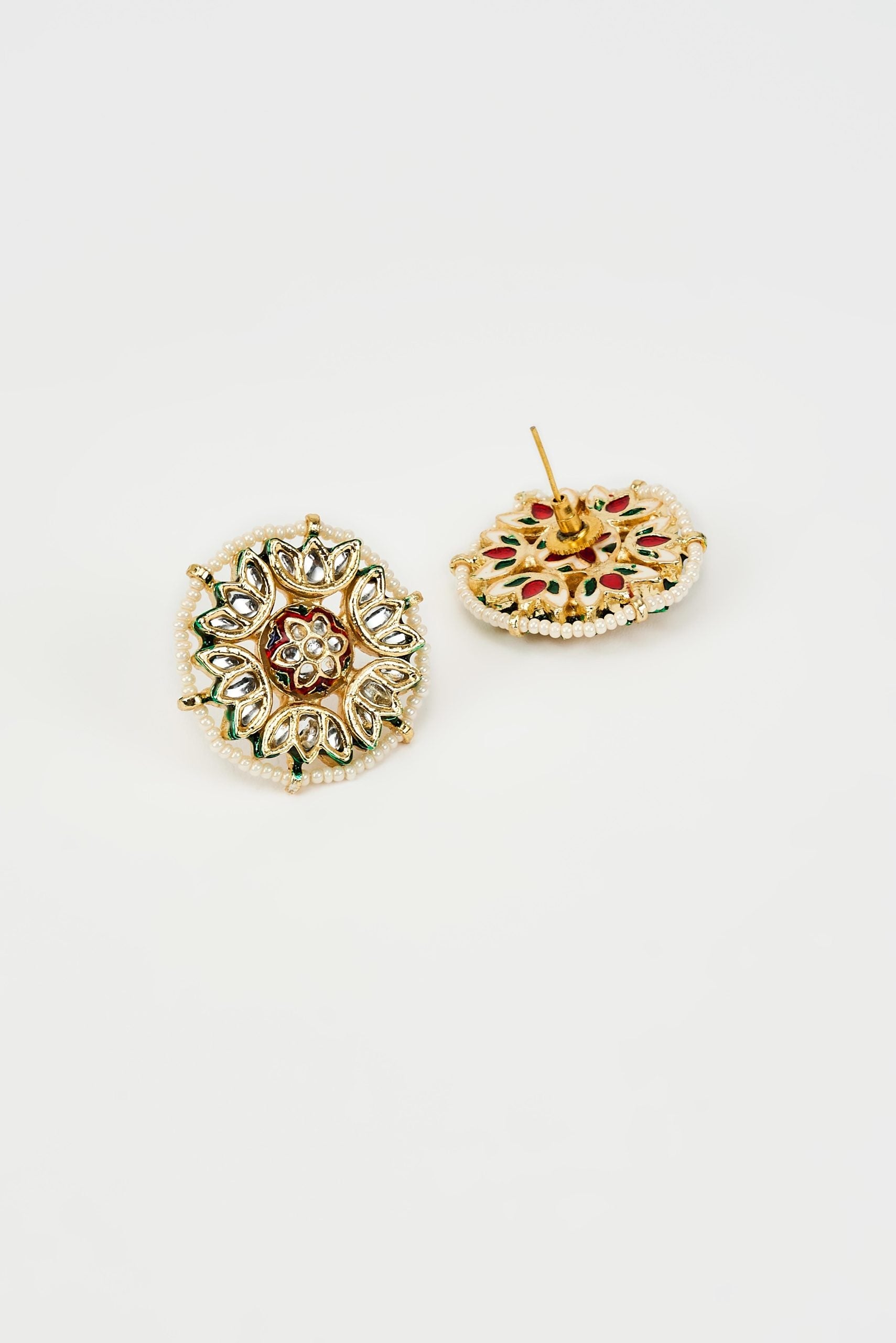 vivinia BY VIDHI MEHRA Saadgi Gold Plated White Kundan, Polki Womens Pair of Studs Earrings (Freesize)