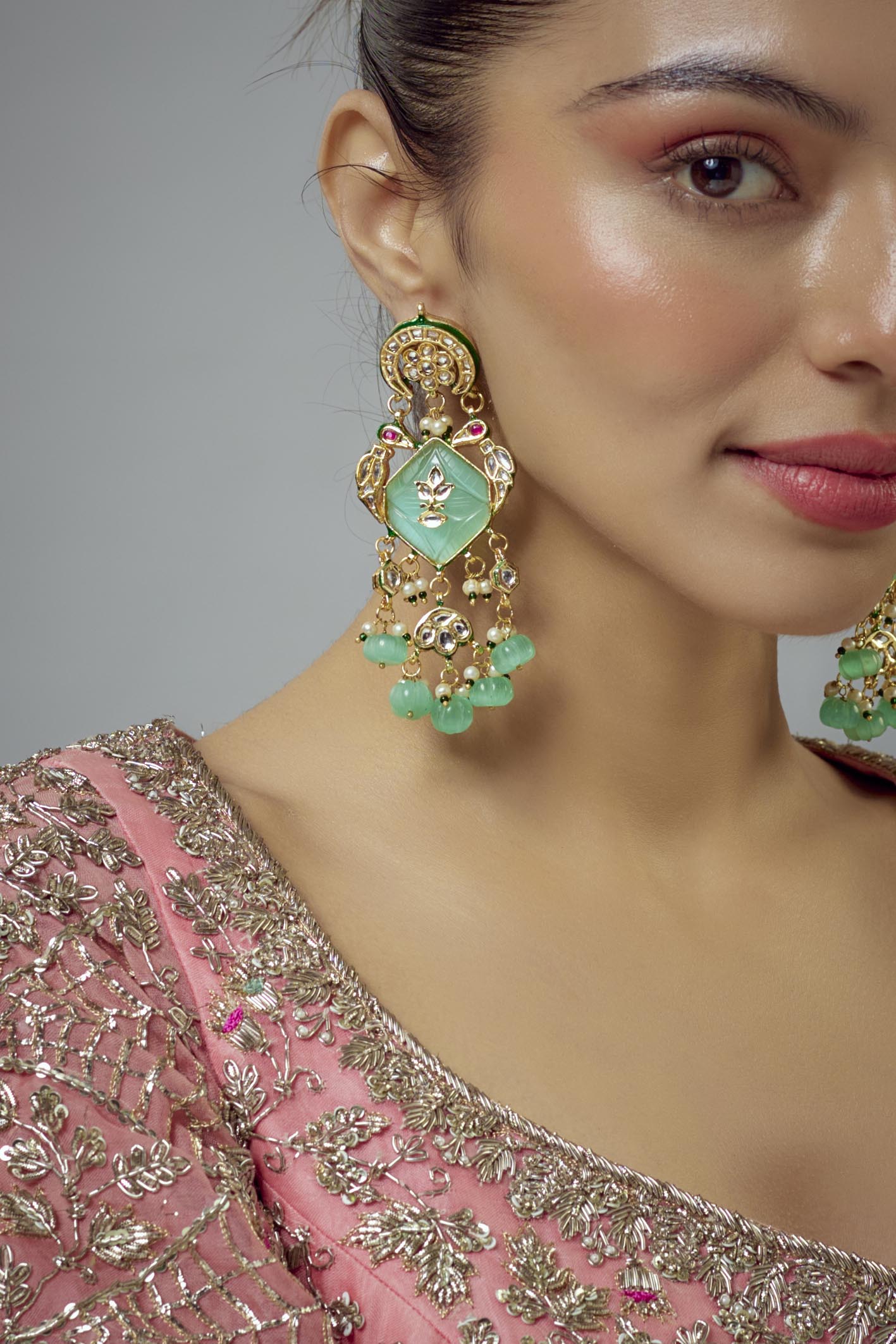 vivinia BY VIDHI MEHRA Saadgi Gold Plated Green Kundan, Polki Womens Pair of Danglers Earrings (Freesize)