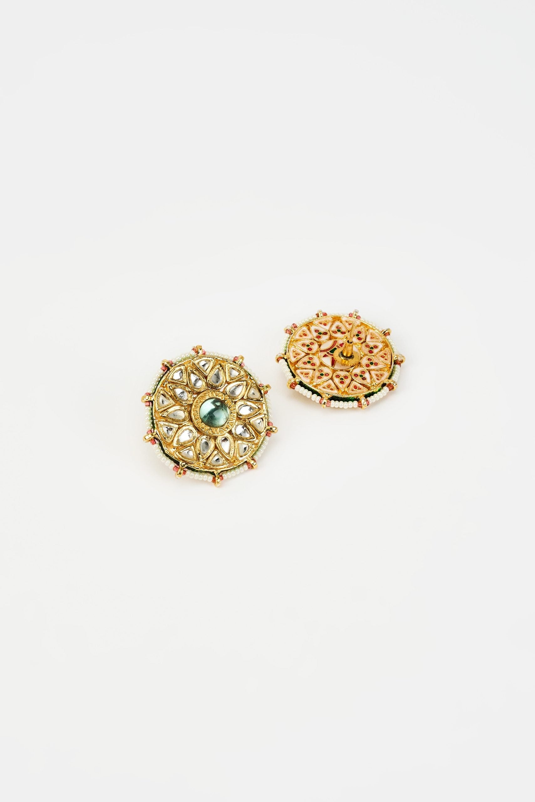 vivinia BY VIDHI MEHRA Saadgi Gold Plated Green Kundan, Polki Womens Pair of Studs Earrings (Freesize)