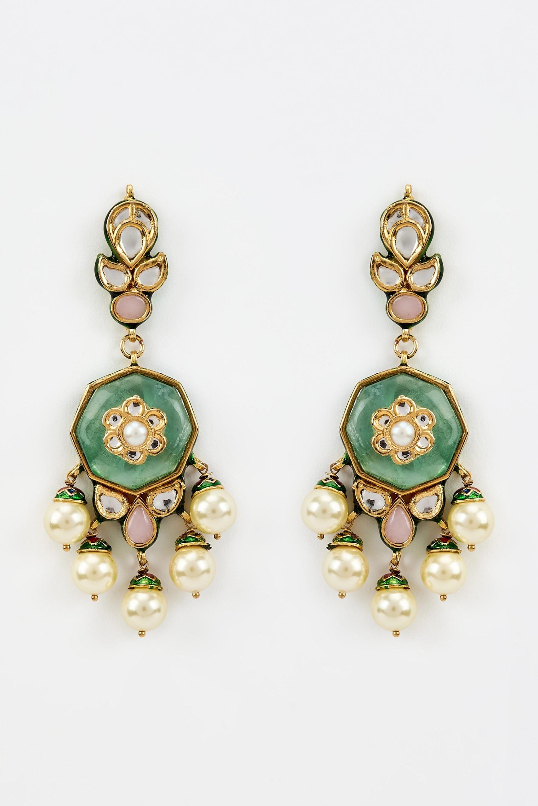 vivinia BY VIDHI MEHRA Saadgi Gold Plated Green Kundan, Polki Womens Pair of Drop Earrings (Freesize)