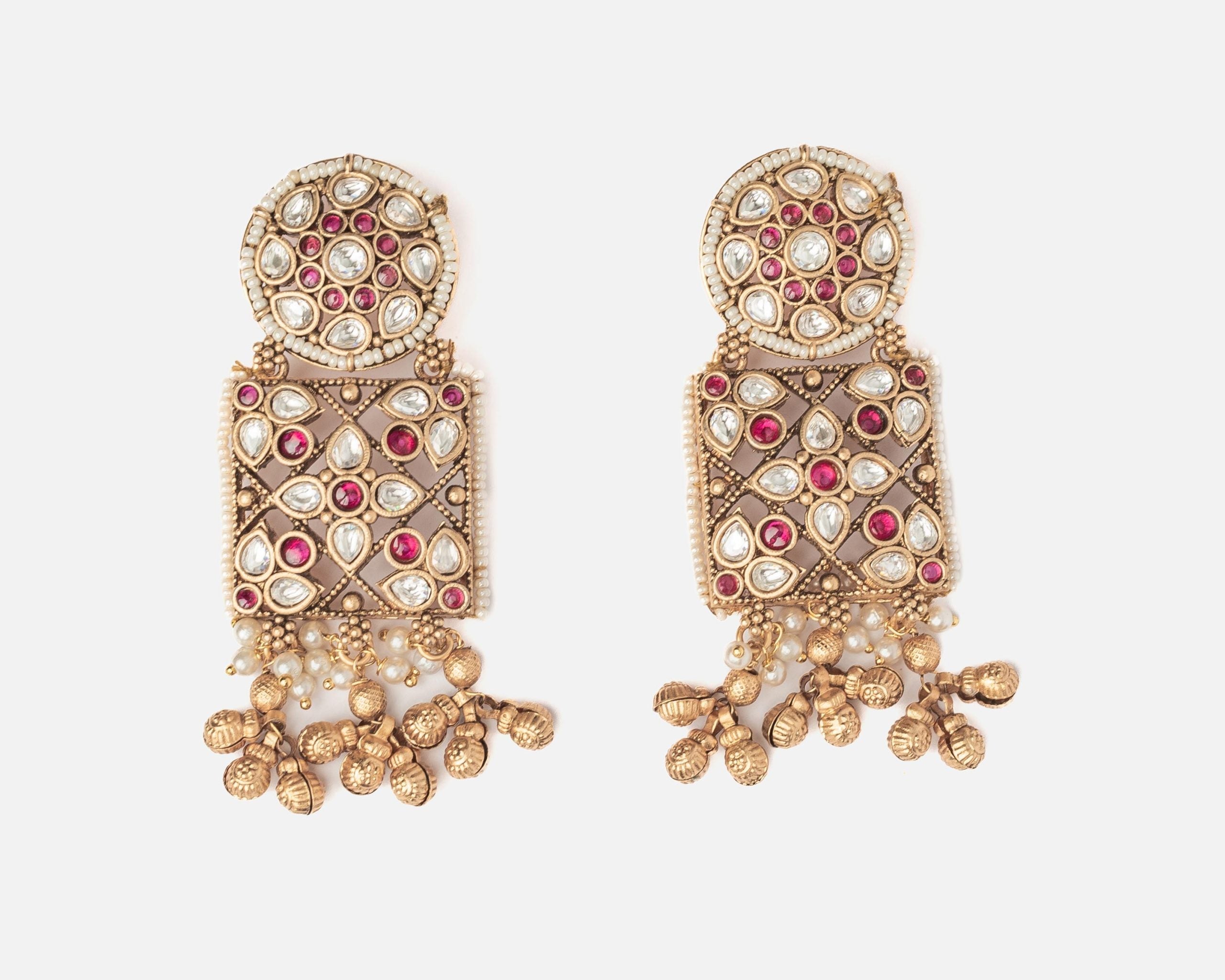 vivinia BY VIDHI MEHRA ISMAARH 2.0 Gold/White Womens Pair of Dangle Earrings