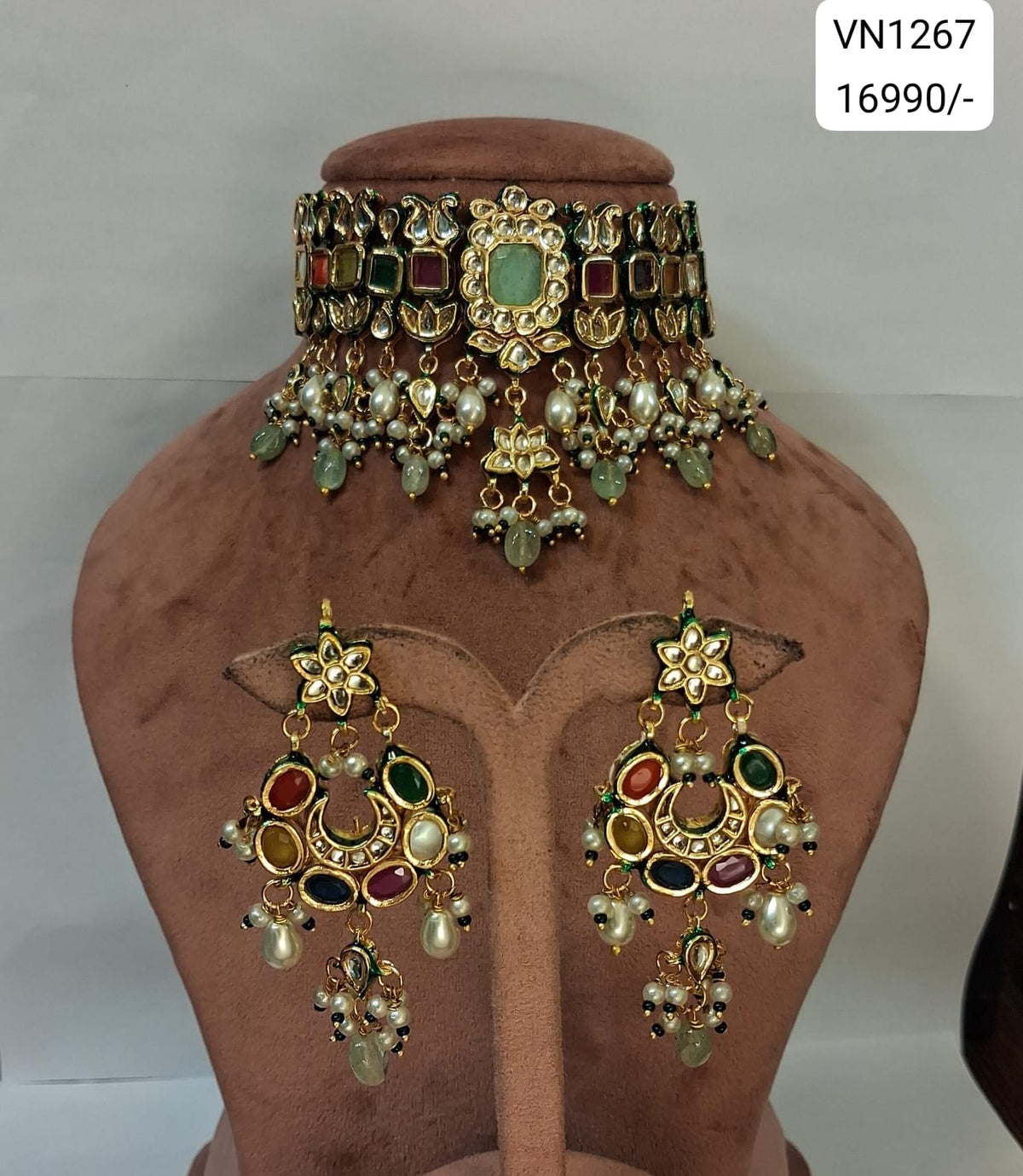 Kundan Pearl Choker Earring Set