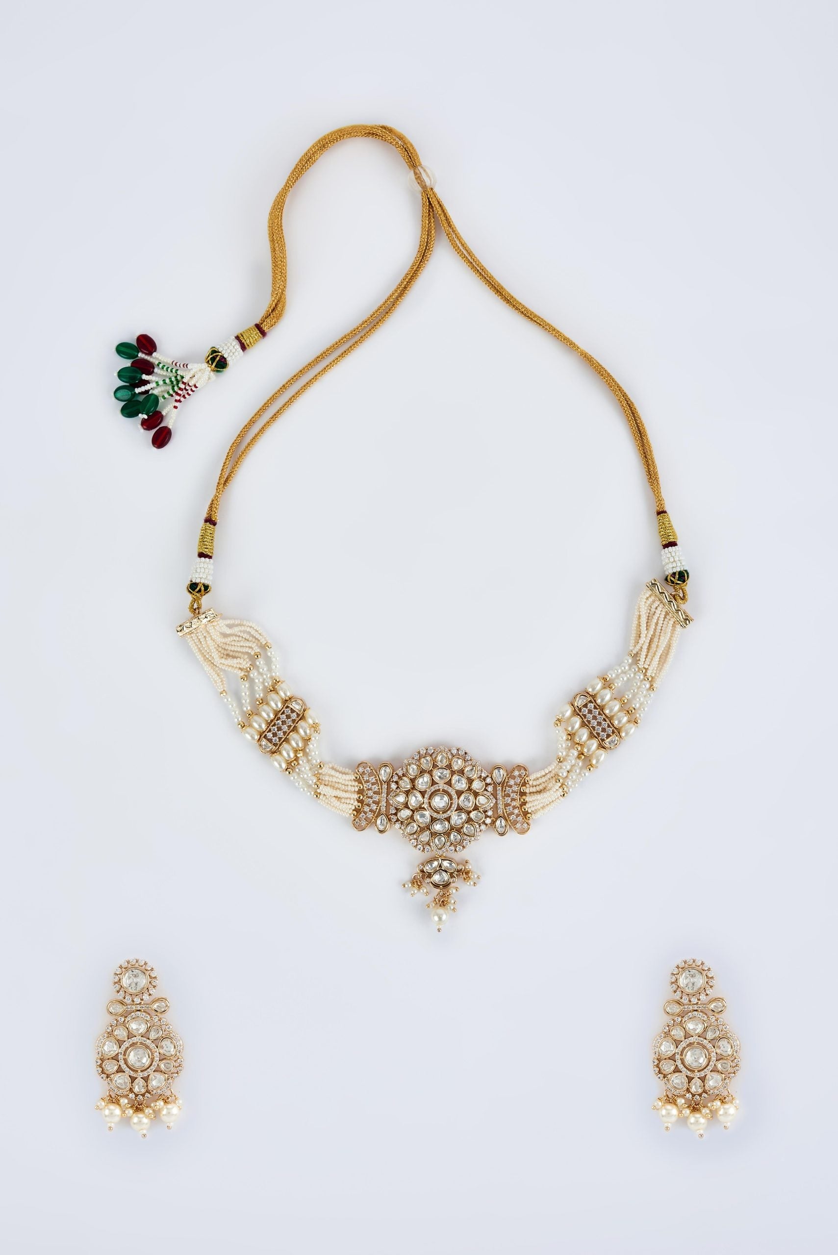 vivinia BY VIDHI MEHRA Saadgi Gold Plated White Womens Kundan, Polki Choker Necklace Set with Pair of Earrings (Freesize)