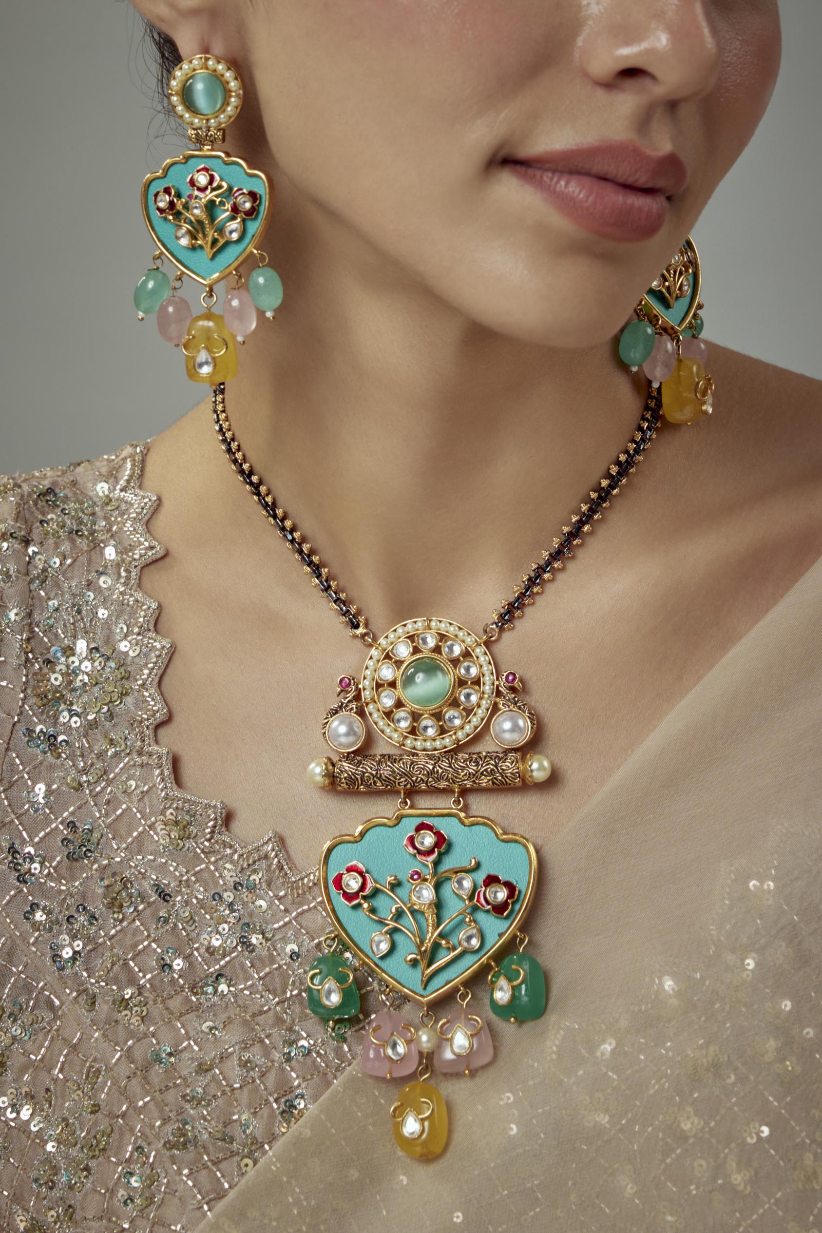 vivinia BY VIDHI MEHRA Saadgi Gold Plated Green Kundan, Polki Womens Long Necklace Set with Pair of Earrings (Freesize)