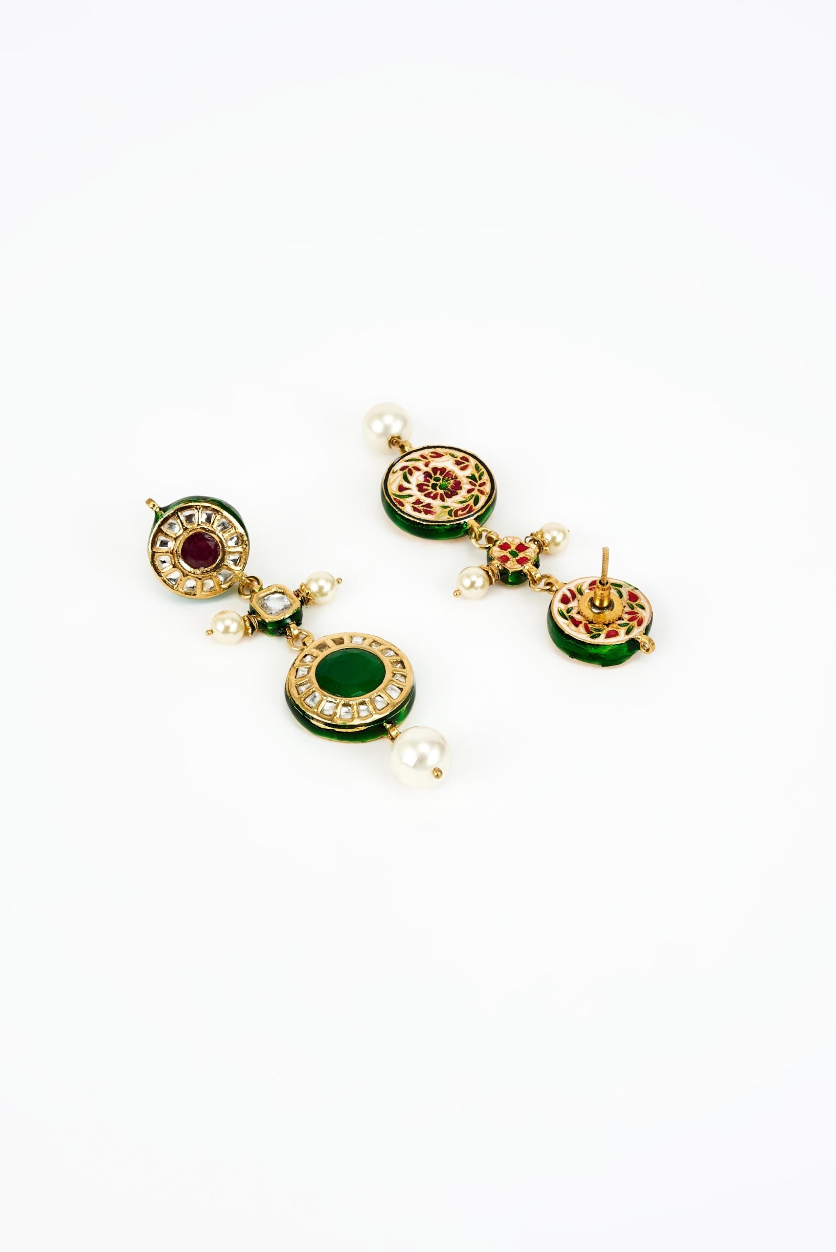 vivinia BY VIDHI MEHRA Saadgi Gold Plated Multi Kundan, Polki Womens Short Necklace Set with Pair of Earrings (Freesize)