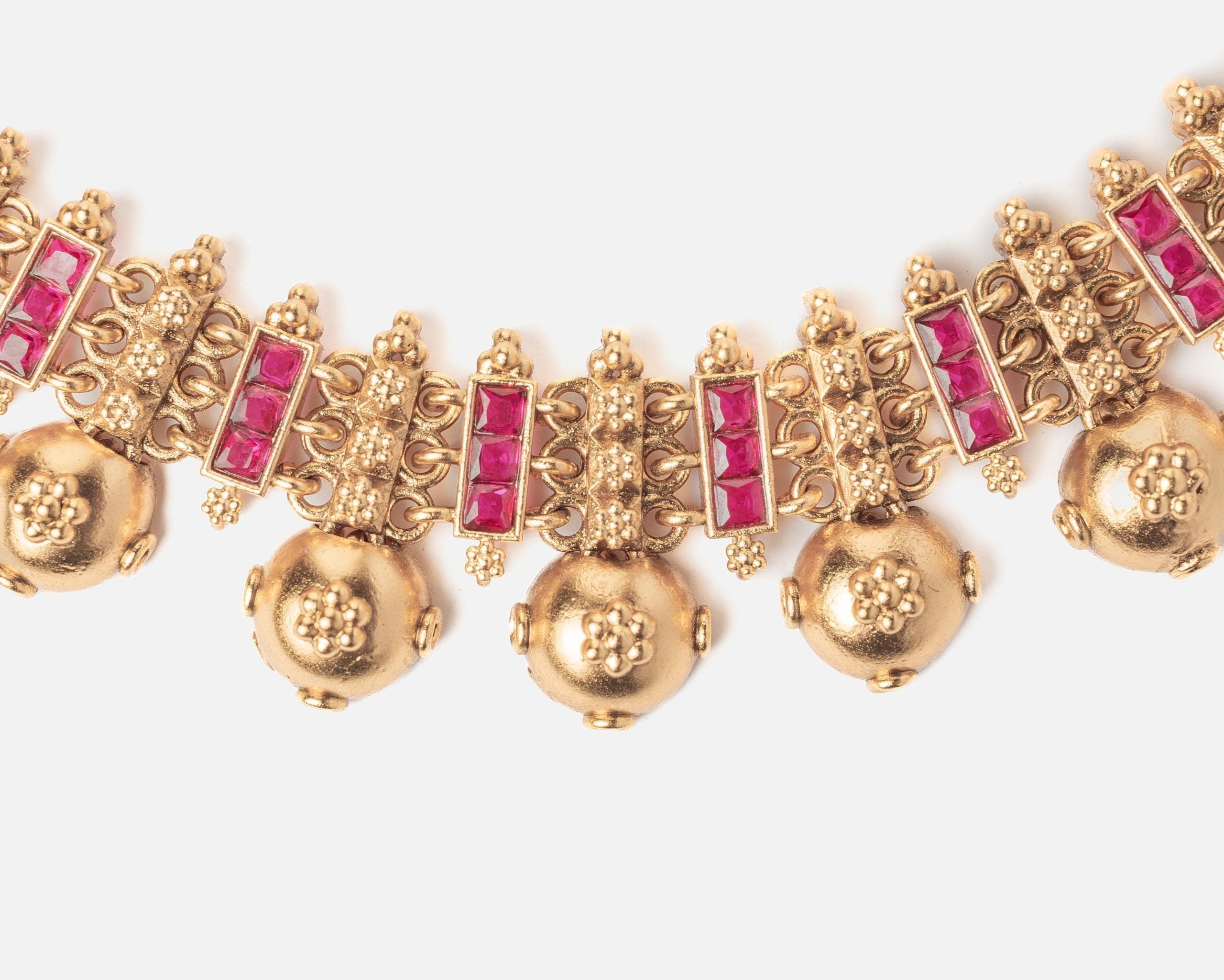 vivinia BY VIDHI MEHRA ISMAARH 2.0 Gold/Pink Choker Necklace Set with Pair of Earrings