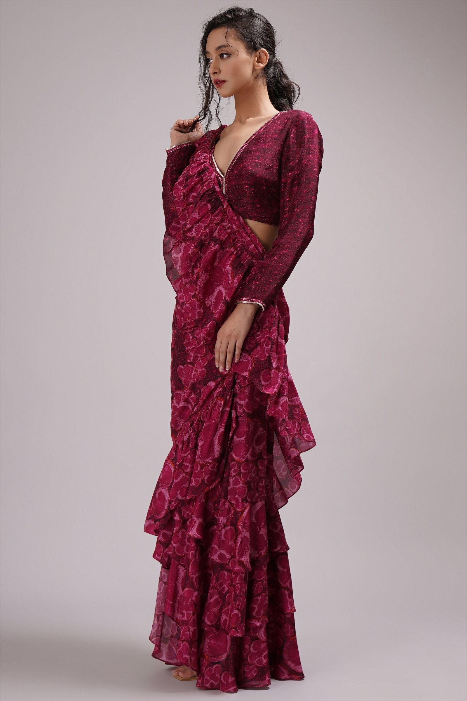 V Neck Full Sleeve Blouse Ruffled Saree Set