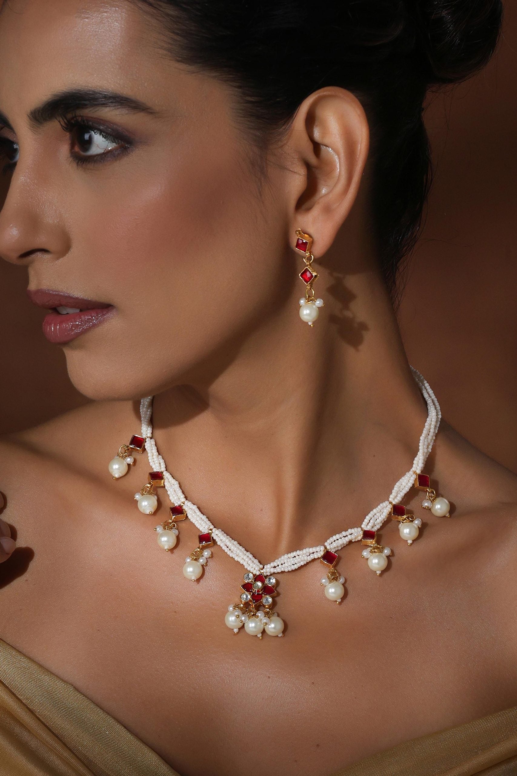 Red Gold Kundan Necklace Set