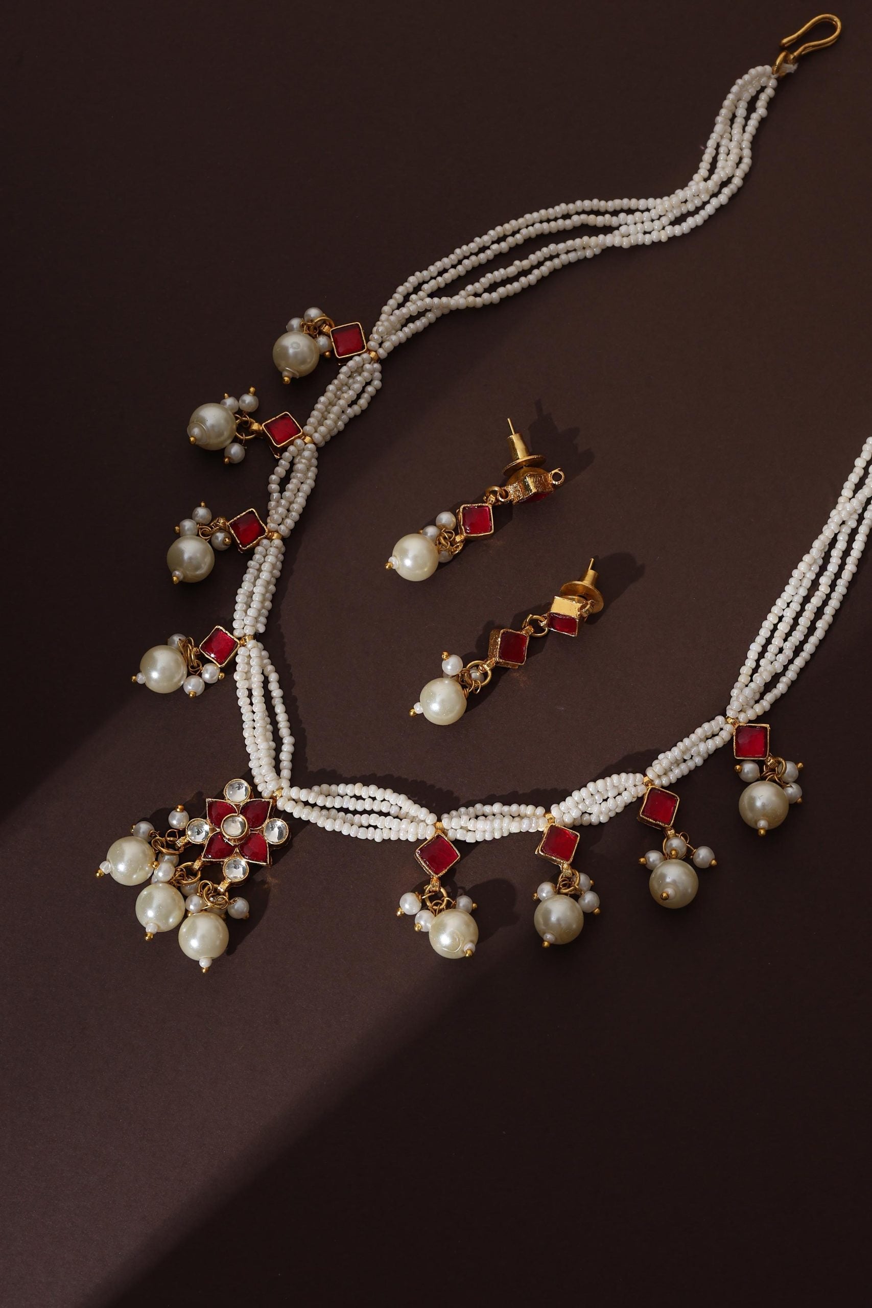 Red Gold Kundan Necklace Set