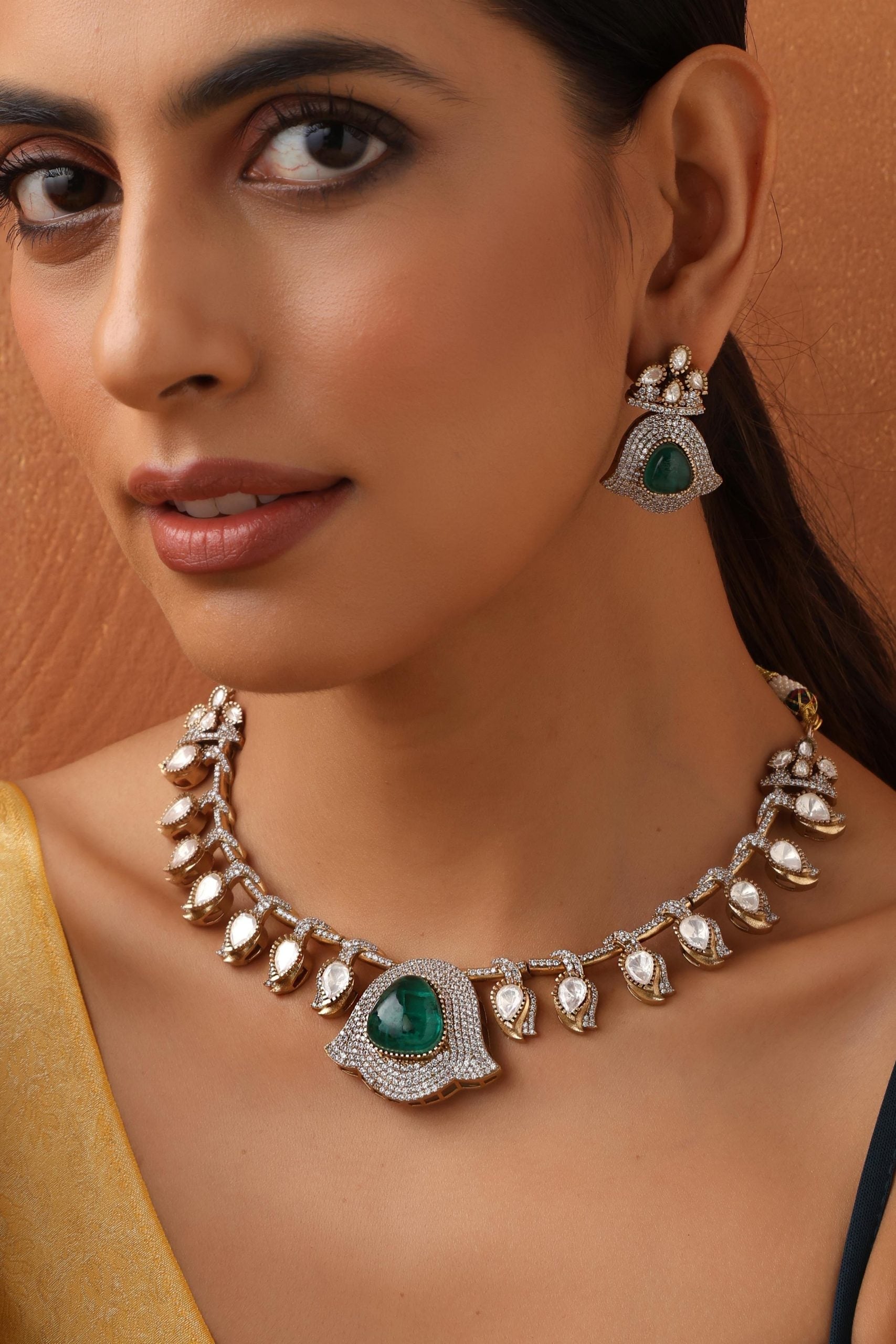 Emerald Gold Tone Polki Necklace Set