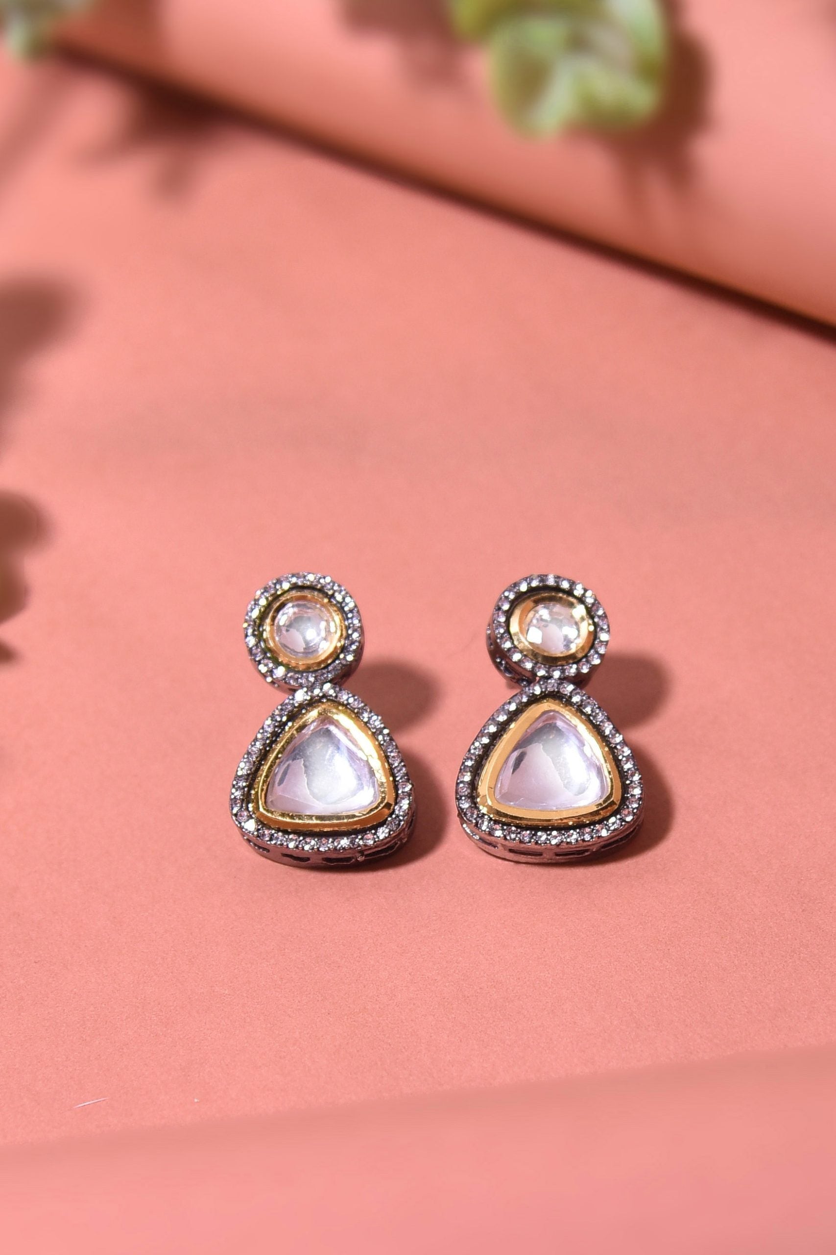 Rhodium Finish Kundan Earrings