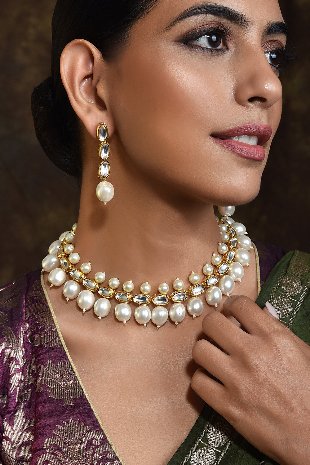 White Gold Tone Kundan Pearl Necklace