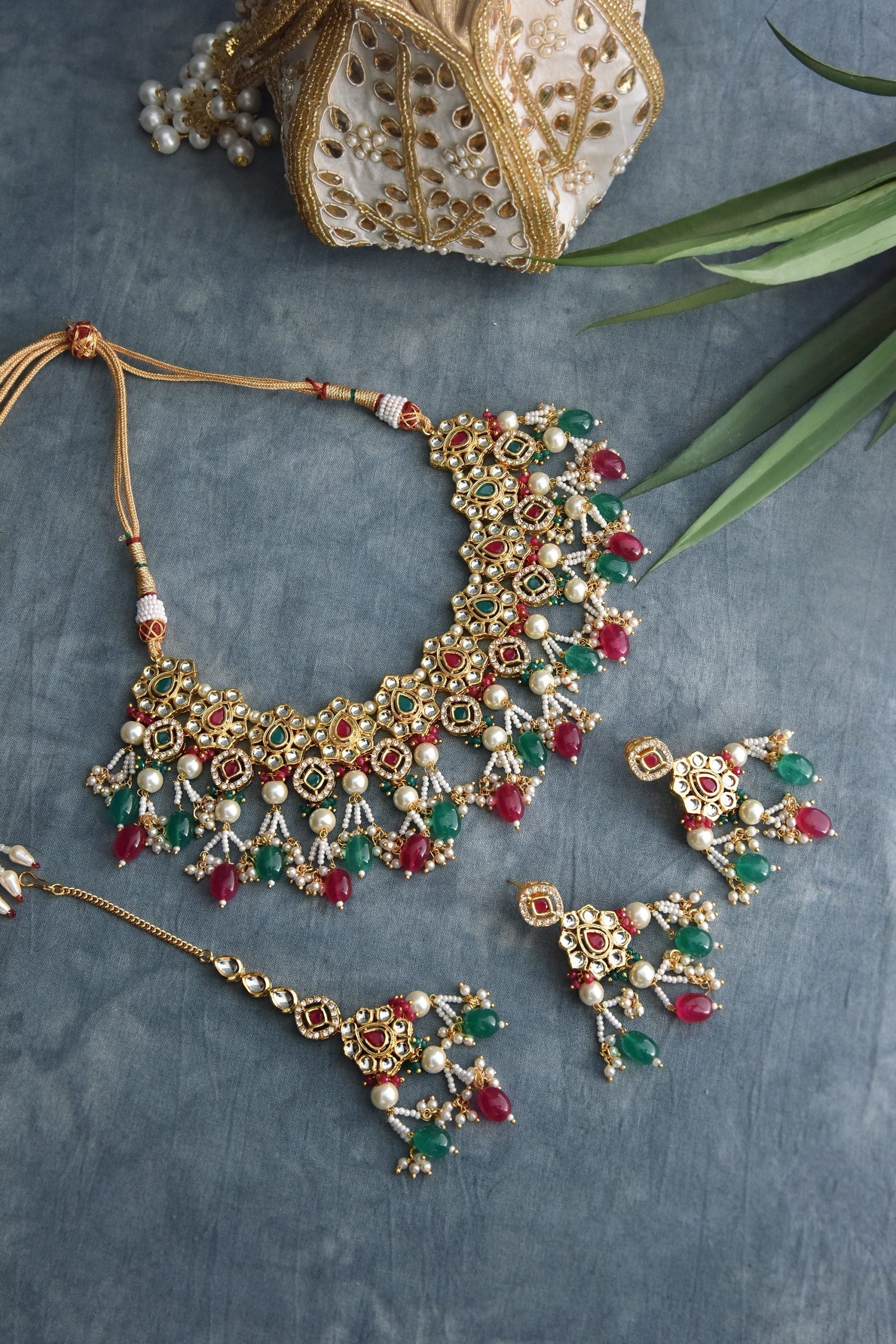 Red Green Gold Tone Kundan Necklace Set