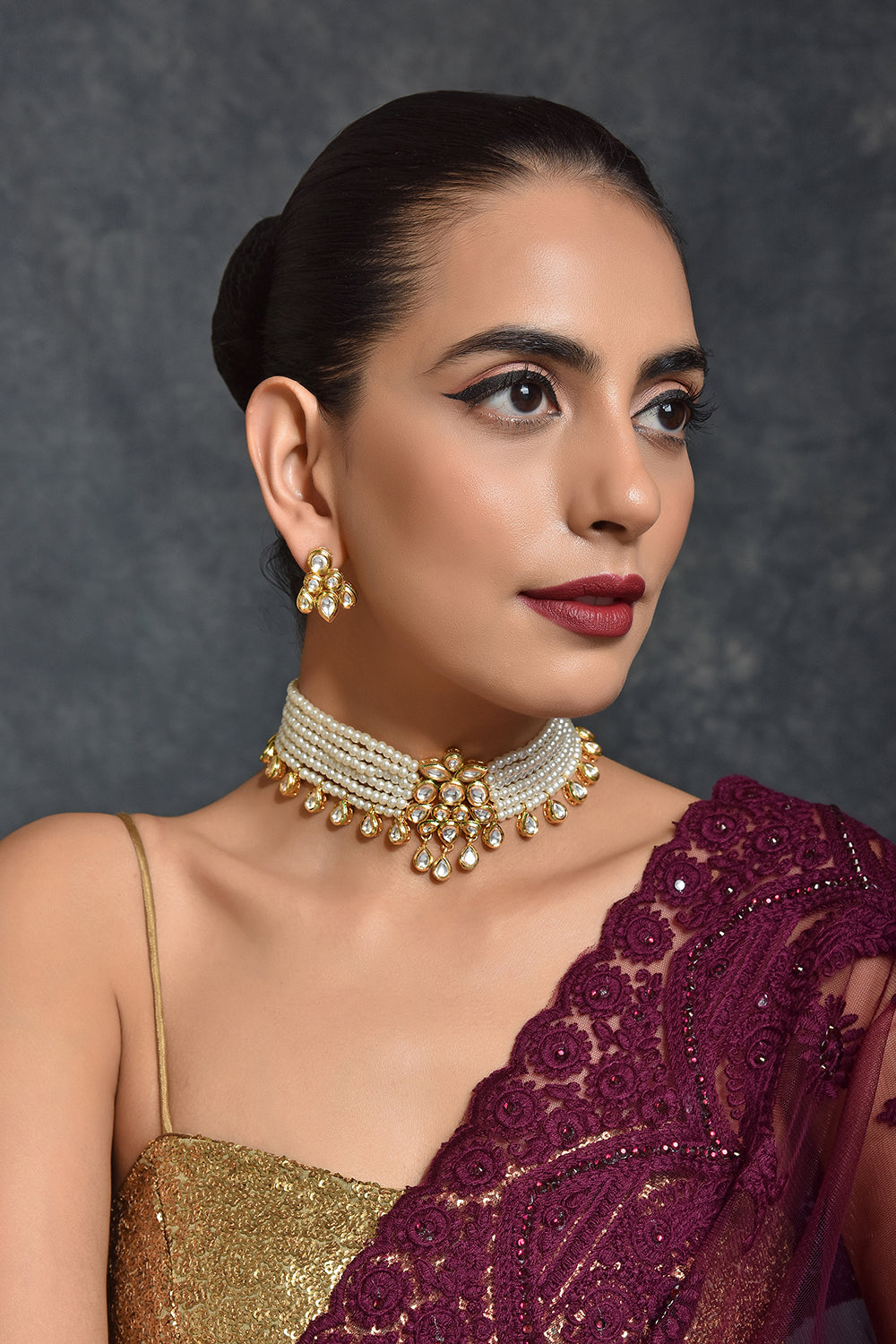 White Gold Tone Kundan Pearl Choker Necklace Set