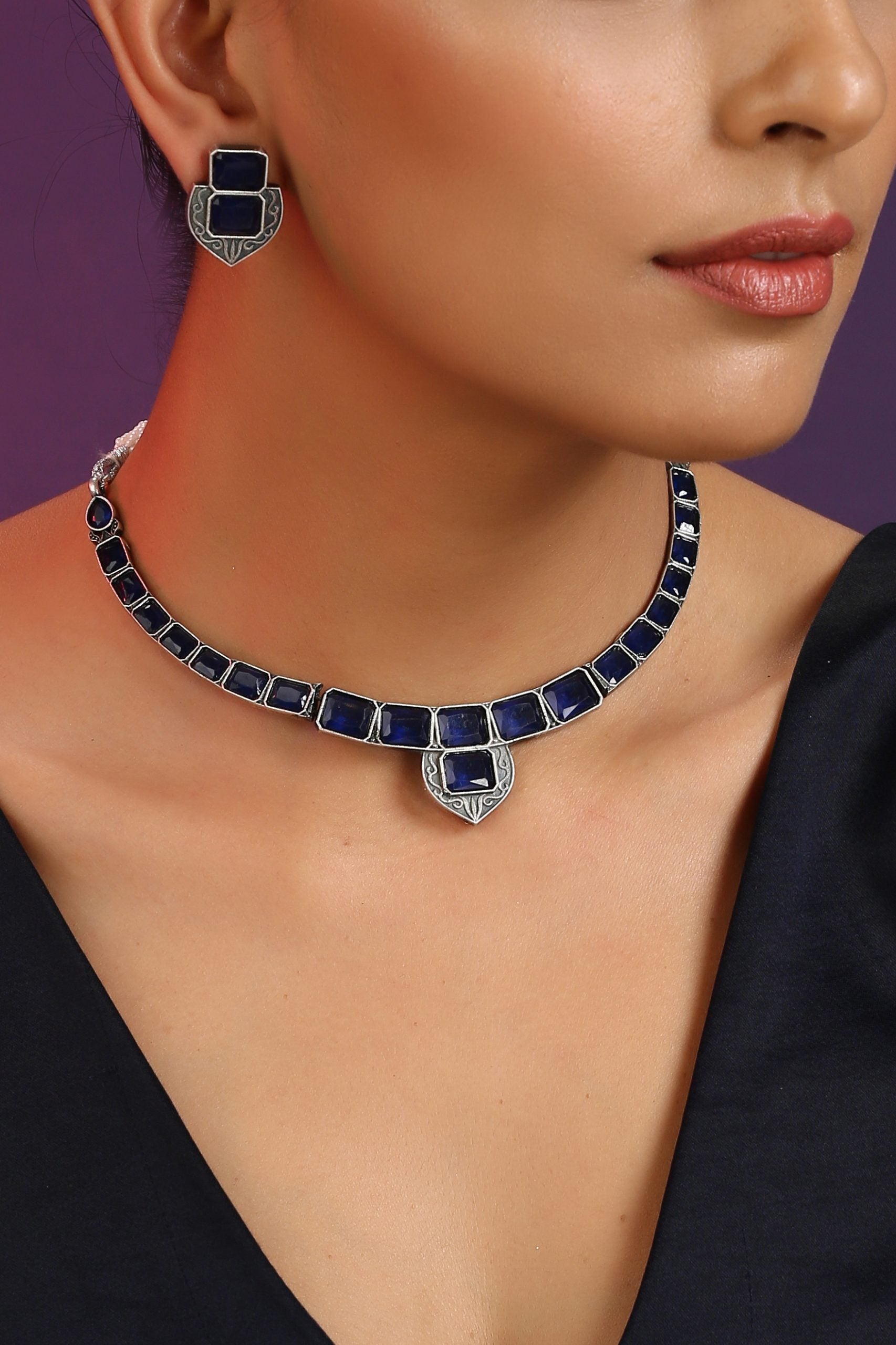 Blue Silver Tone Choker Set