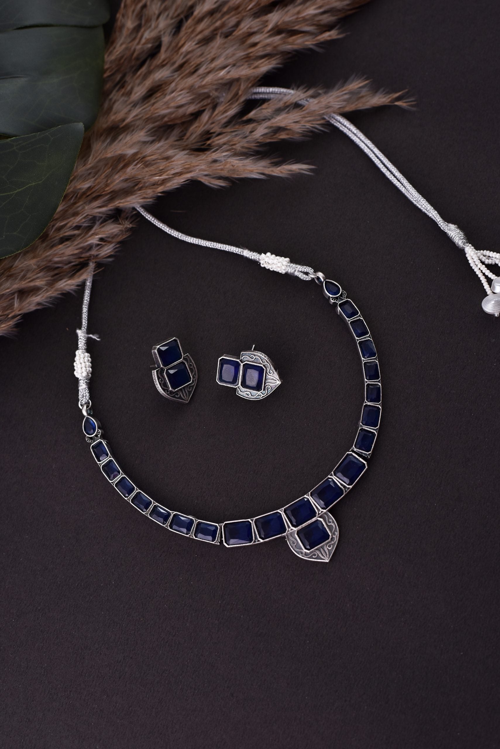 Blue Silver Tone Choker Set