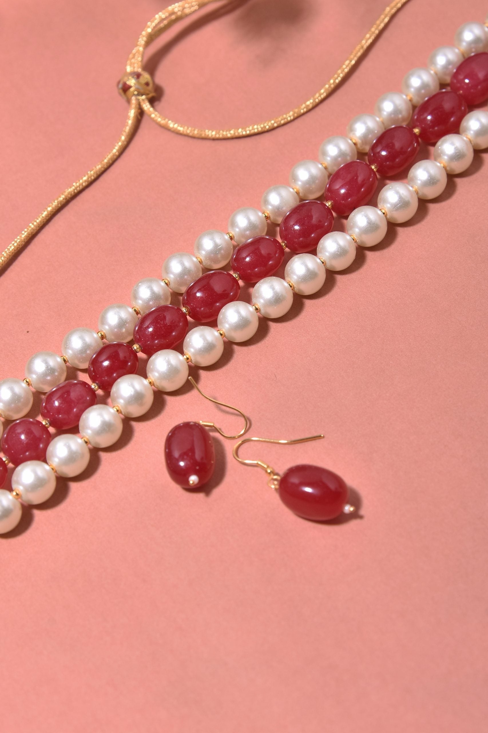 Red Gold Tone Pearl Choker Set