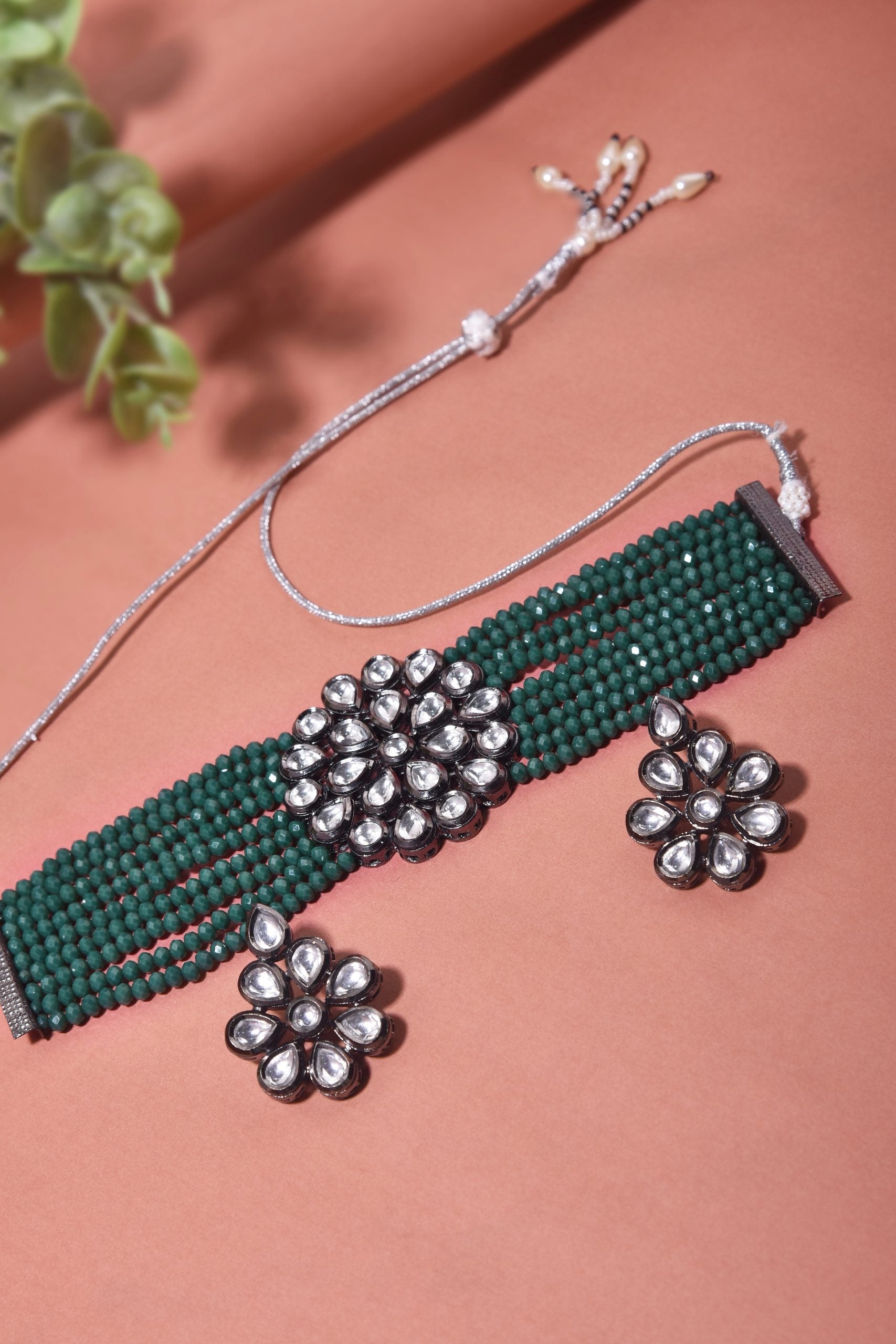 Green Rhodium Finish Choker Necklace Set