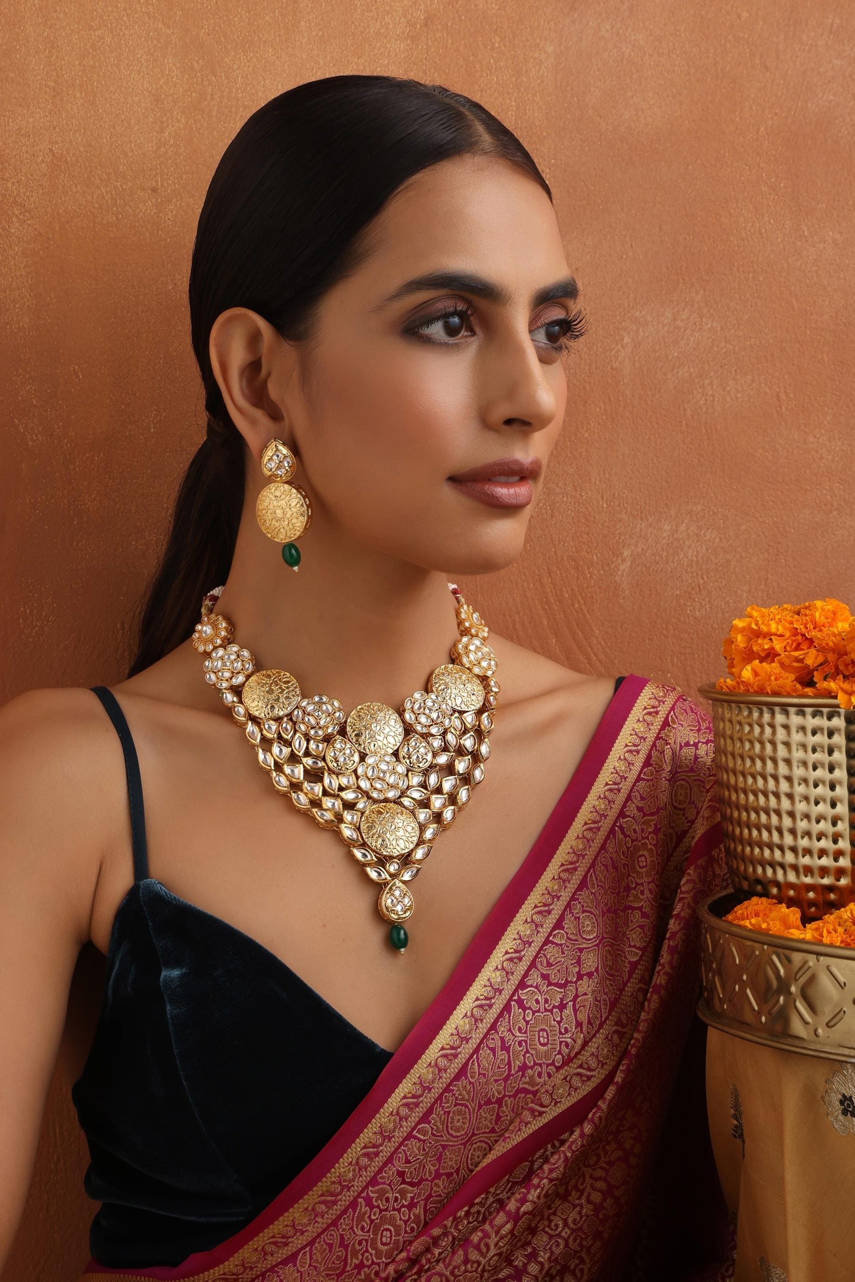 Green Gold Tone Kundan Necklace Set