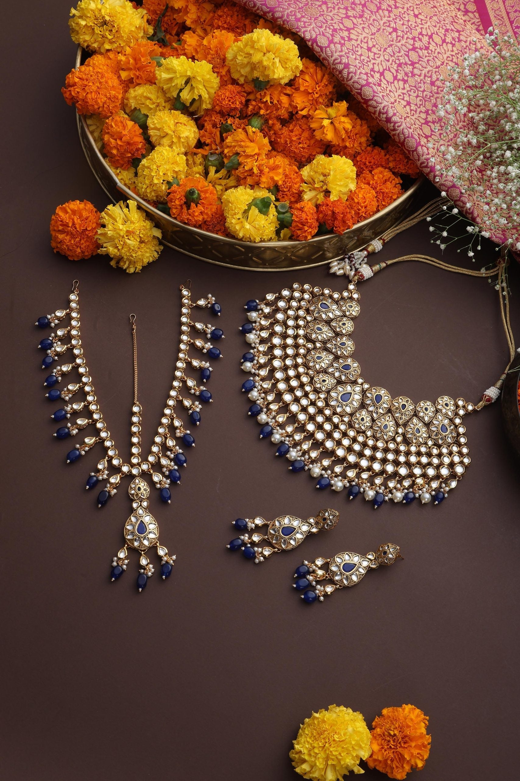 Blue Gold Tone Kundan Necklace Set with Maang Tikka