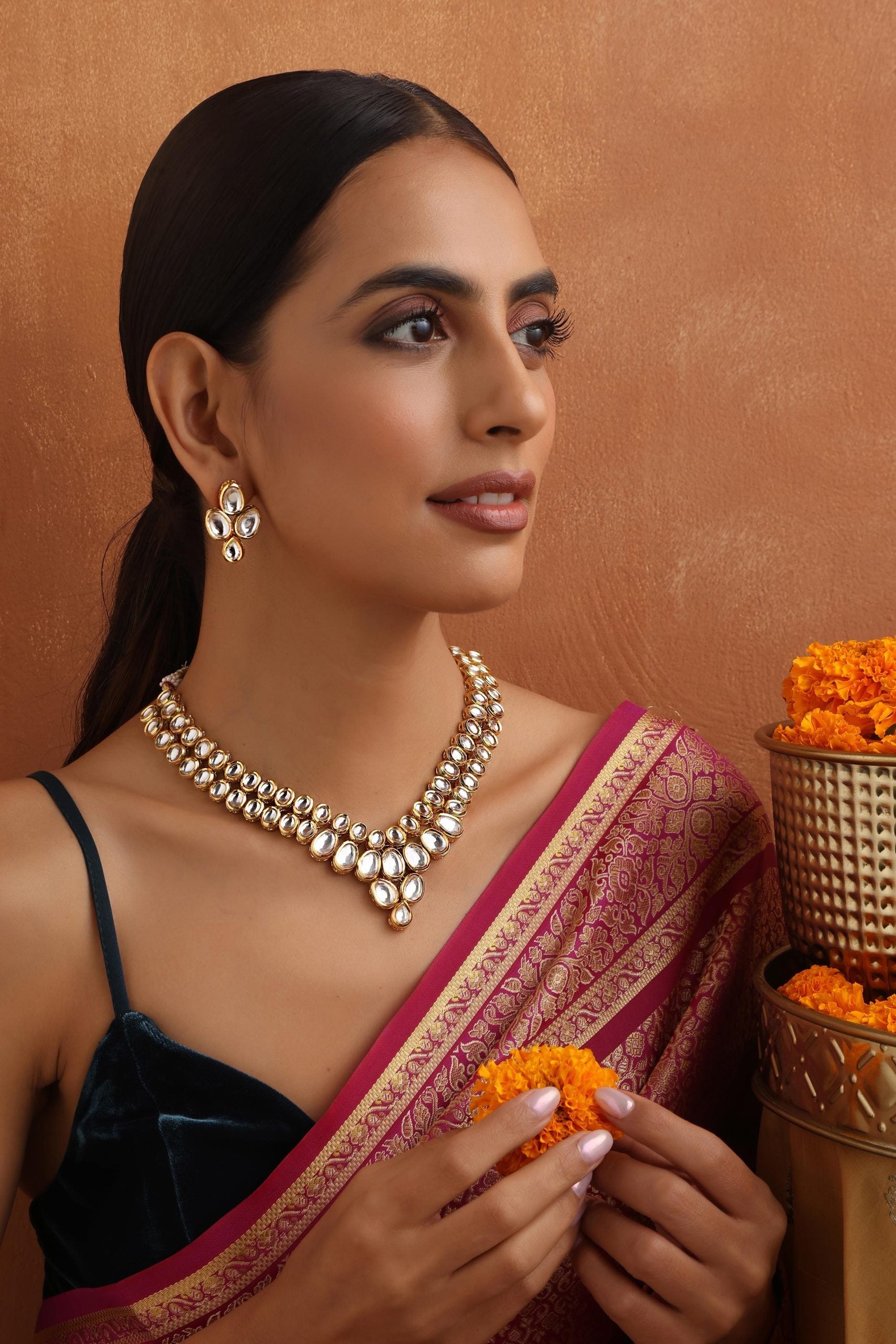 Gold Tone Kundan Necklace Set