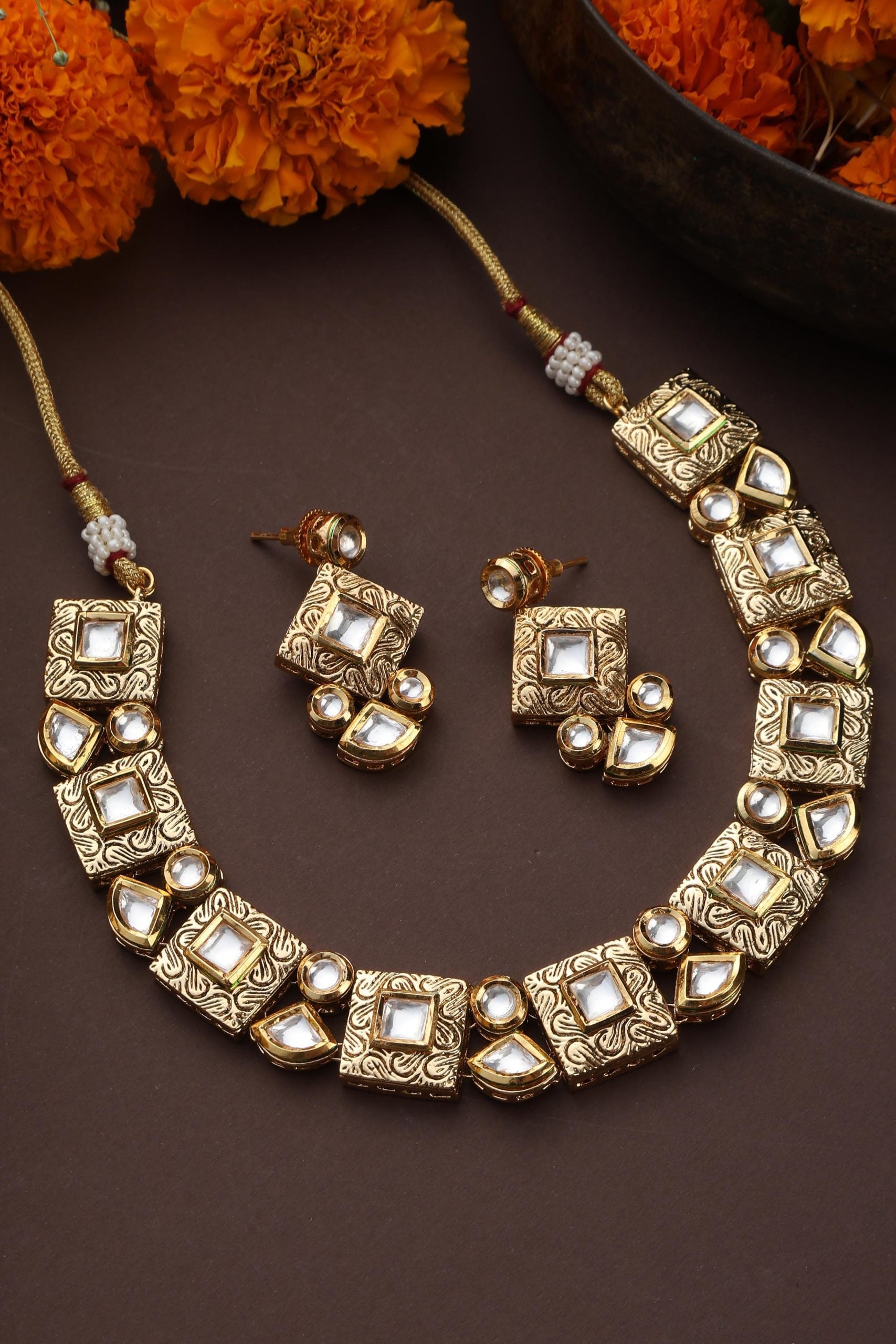 Gold Tone Kundan Necklace Set