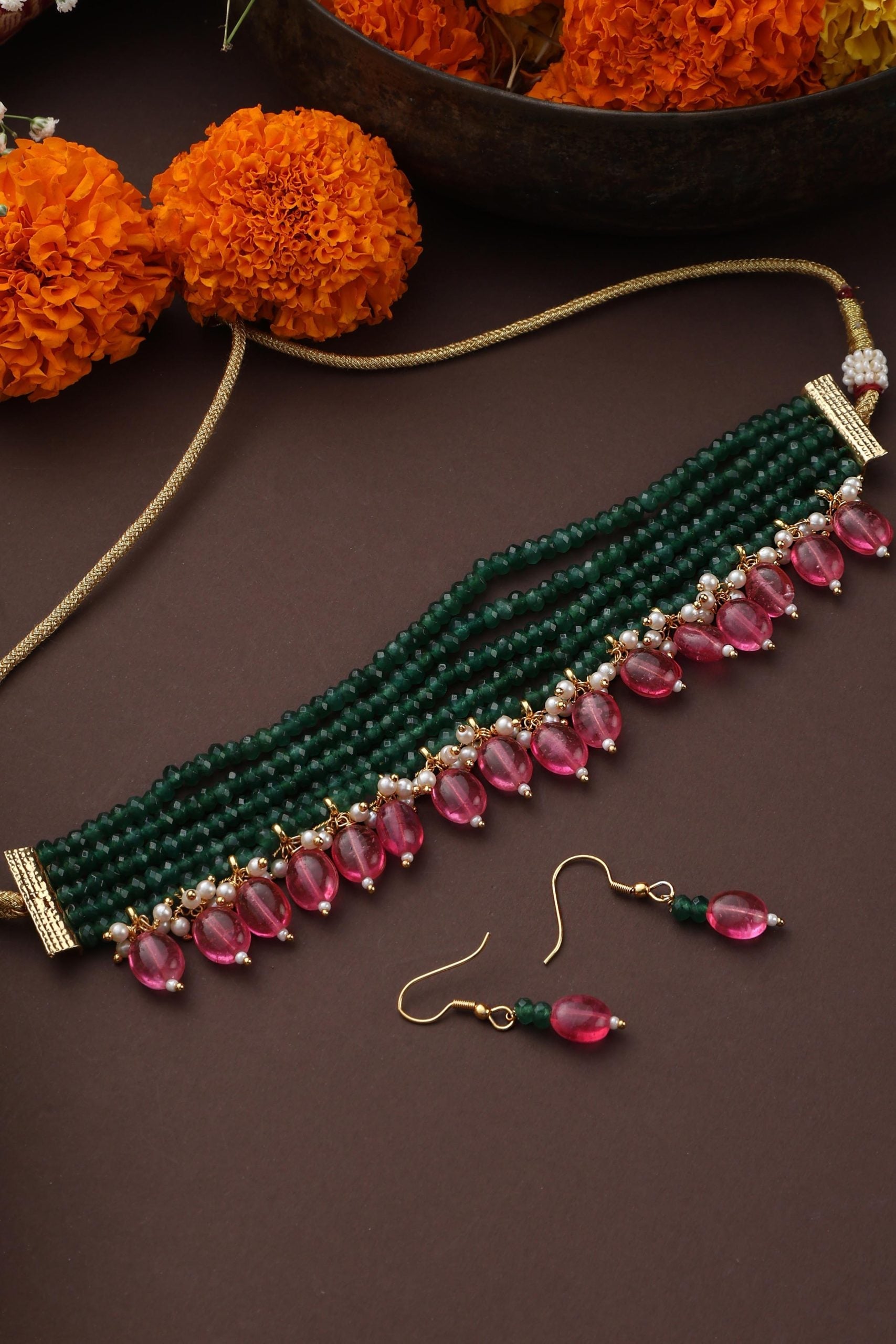 Green Gold Tone Beaded Choker Set