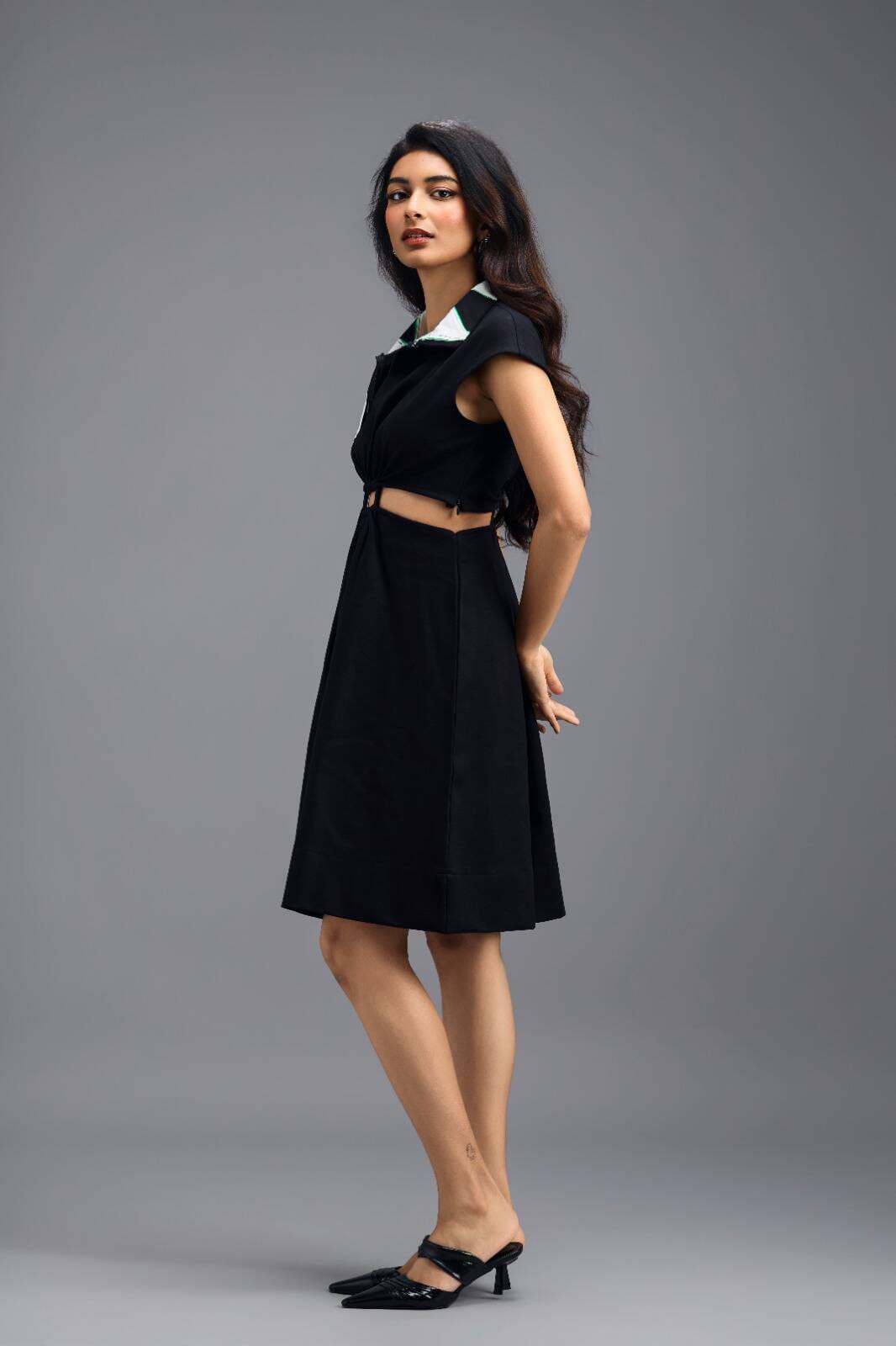 BLACK FIT-AND-FLARE DRESS WITH NEON CONTRAST COLLAR
