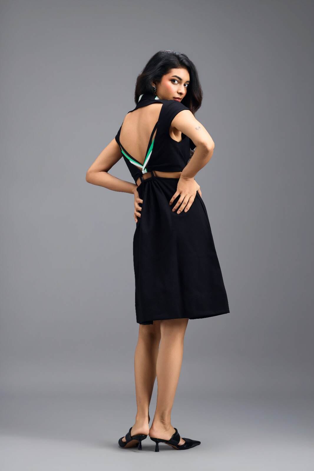 BLACK FIT-AND-FLARE DRESS WITH NEON CONTRAST COLLAR