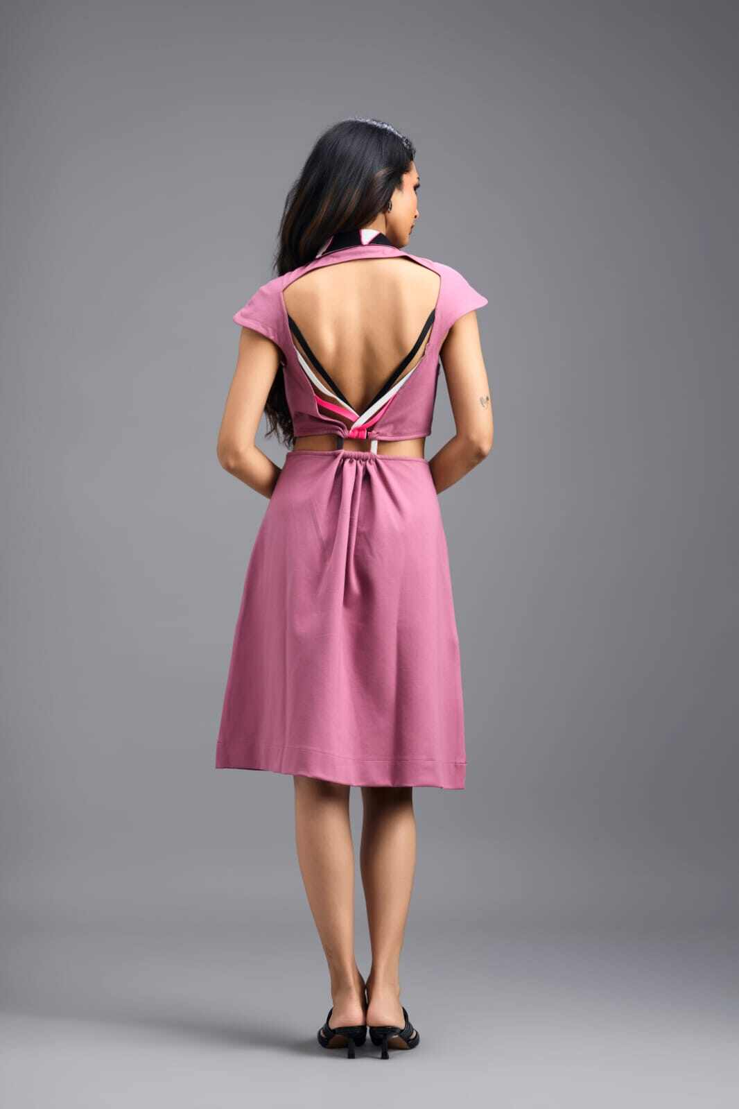 PINK FIT-AND-FLARE DRESS WITH NEON CONTRAST COLLAR