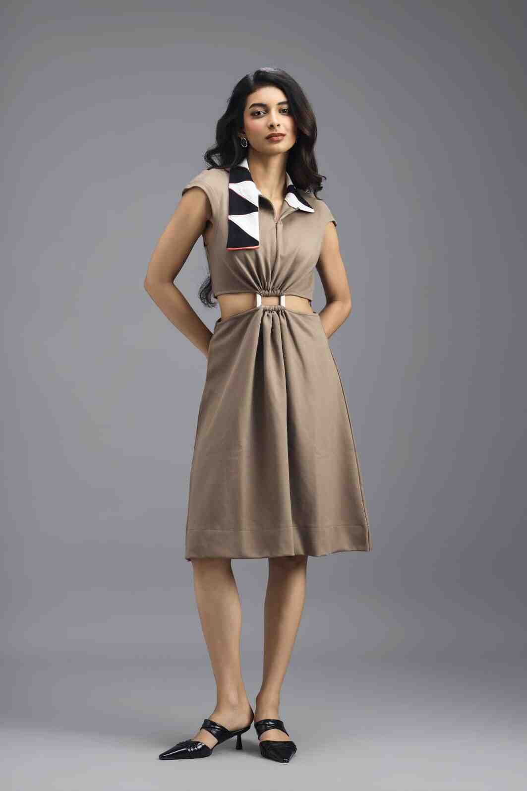 MUD FIT-AND-FLARE DRESS WITH NEON CONTRAST COLLAR
