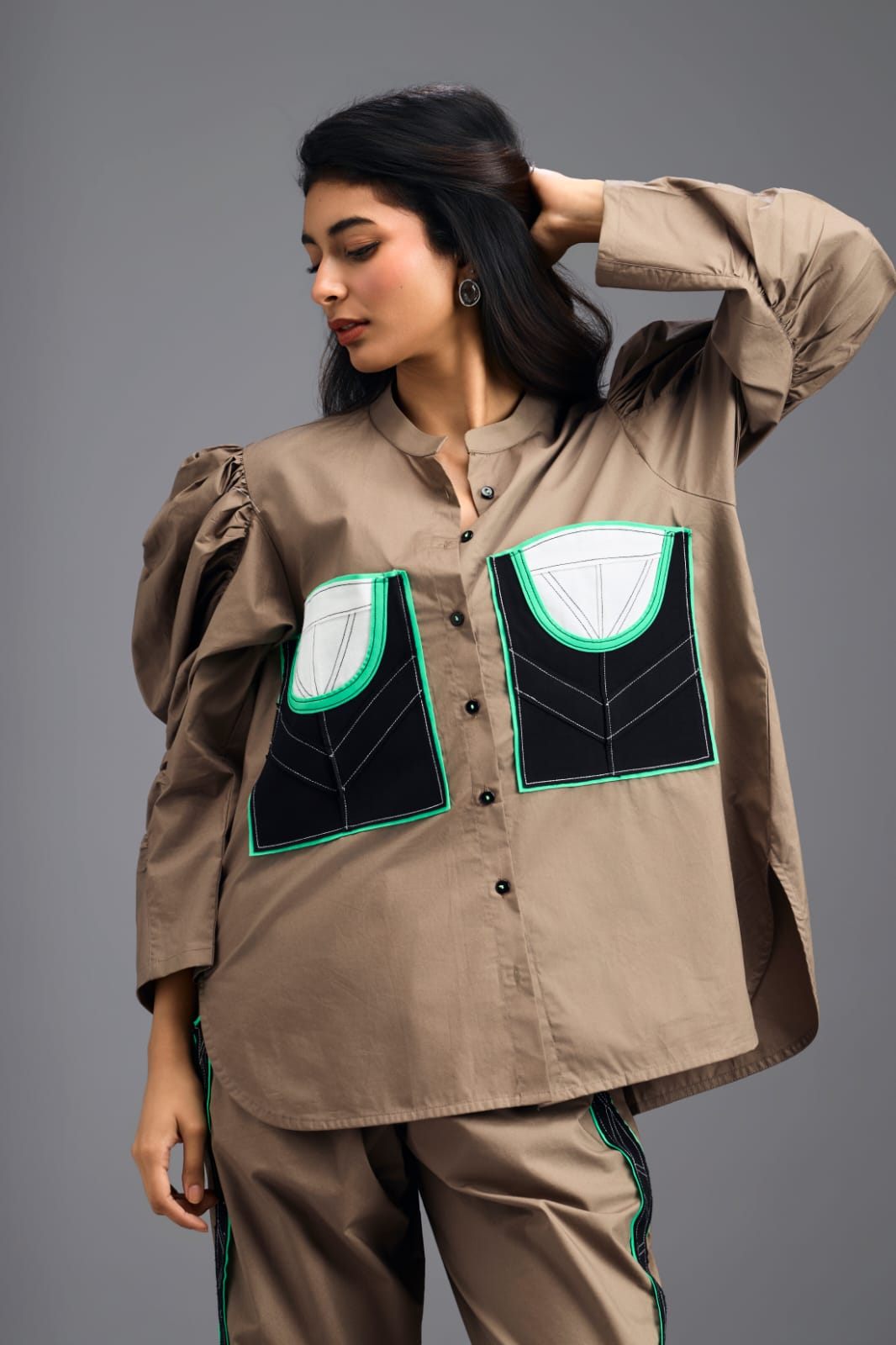 MUD CO-ORD SET WITH NEON GEOMETRIC PANEL DETAIL, BRALETTE AND ELASTICATED PANTS