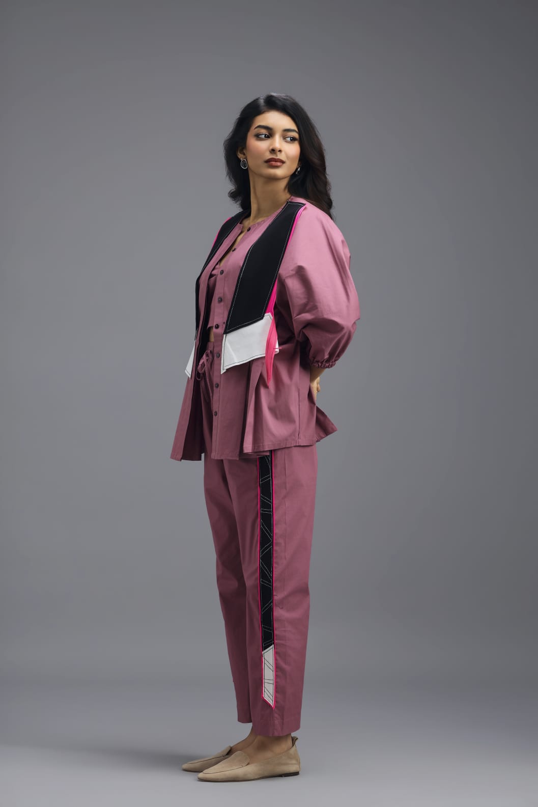 PINK TAILORED PANTS WITH NEON GEOMETRIC SIDE PANEL DETAIL