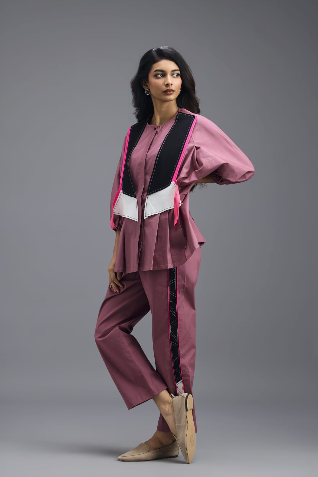 PINK TAILORED PANTS WITH NEON GEOMETRIC SIDE PANEL DETAIL