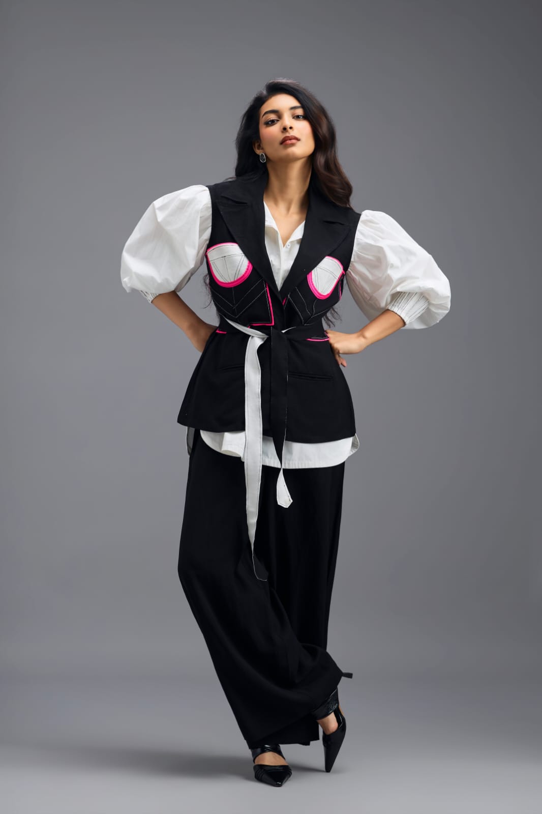 WHITE VOLUMINOUS PUFF-SLEEVE SHIRT