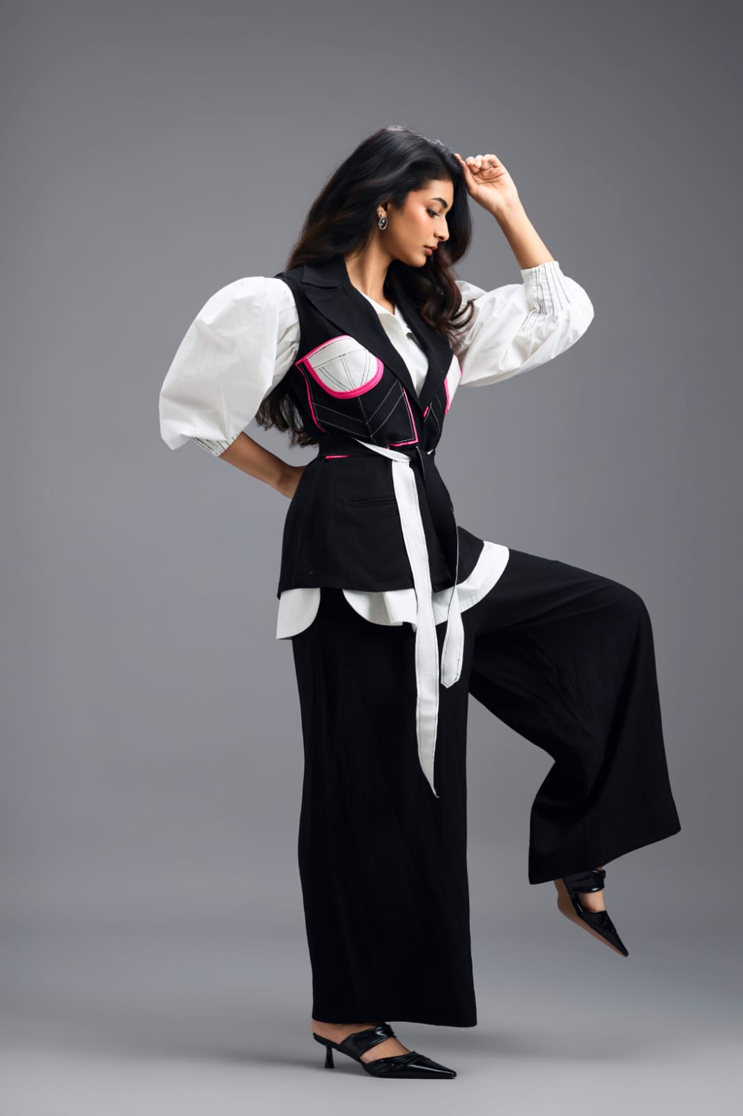 BLACK CONTRAST PANEL SLEEVELESS VEST TOP WITH NEON PINK ACCENTS