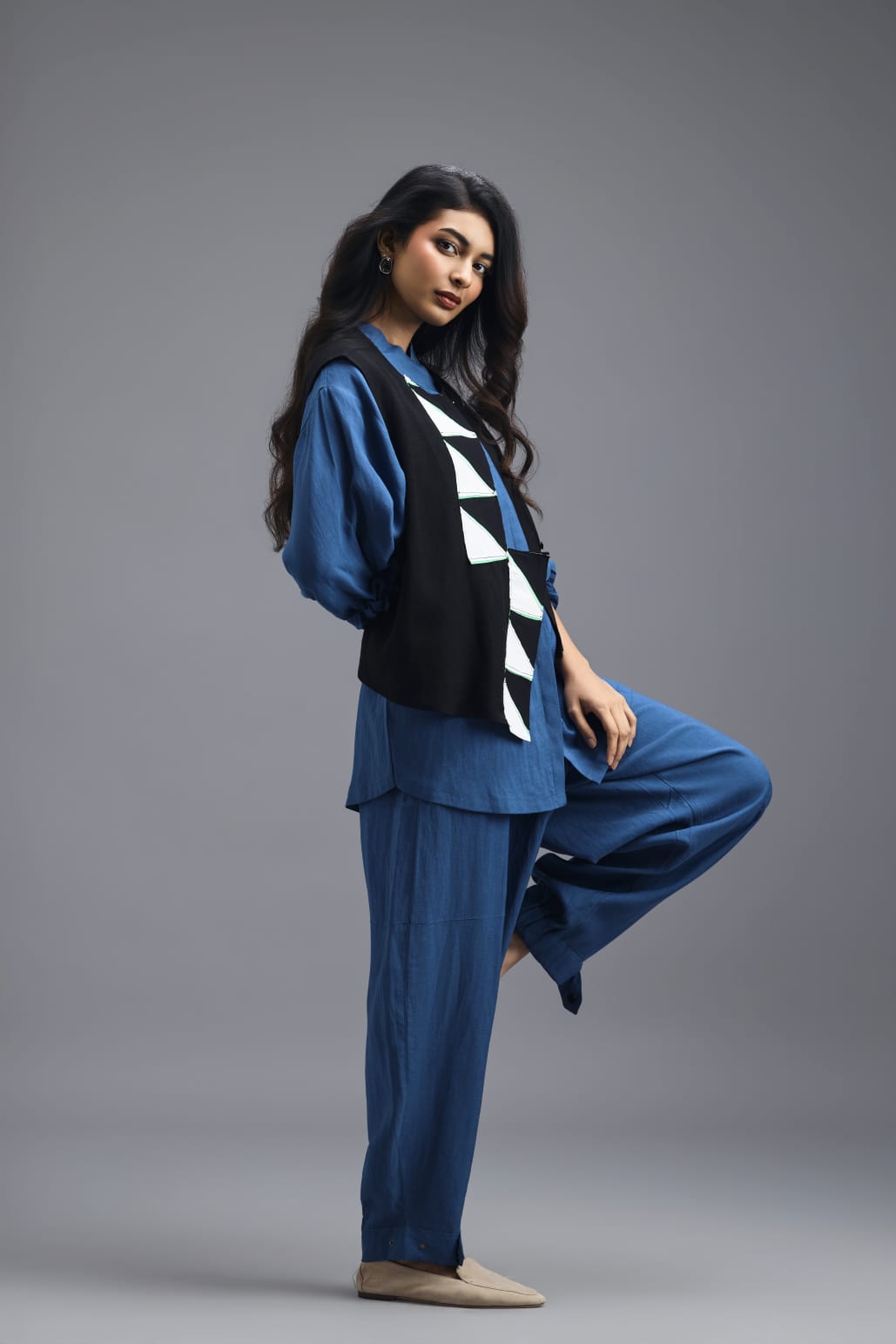 BLACK CO-ORD SET WITH NEON PIPED JACKET, BLUE SHIRT AND LINEN PANTS