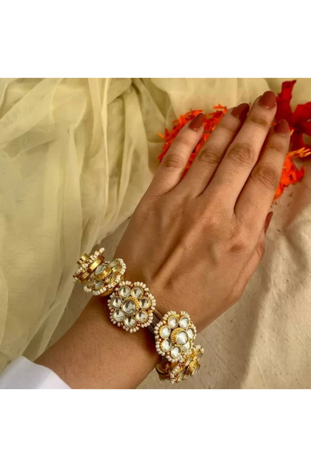 White Paachi Kundan Pochi