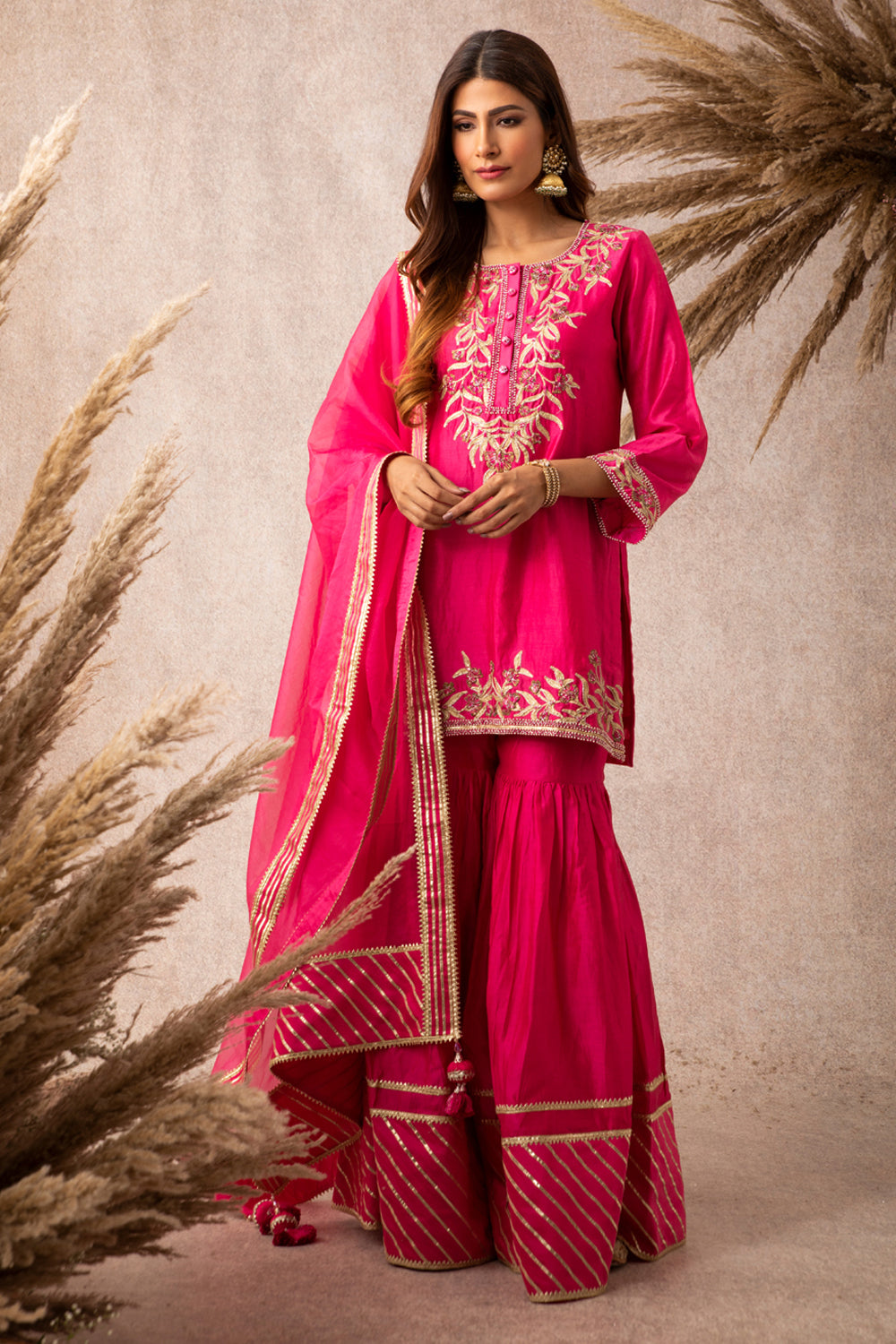 Rani Pink Mehr Short Scalloped Kurta Set with Gota Garara
