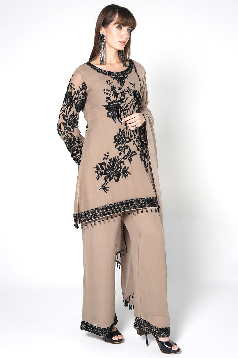 Black Georgette Kurta Set with Contrast White Floral Embroidery